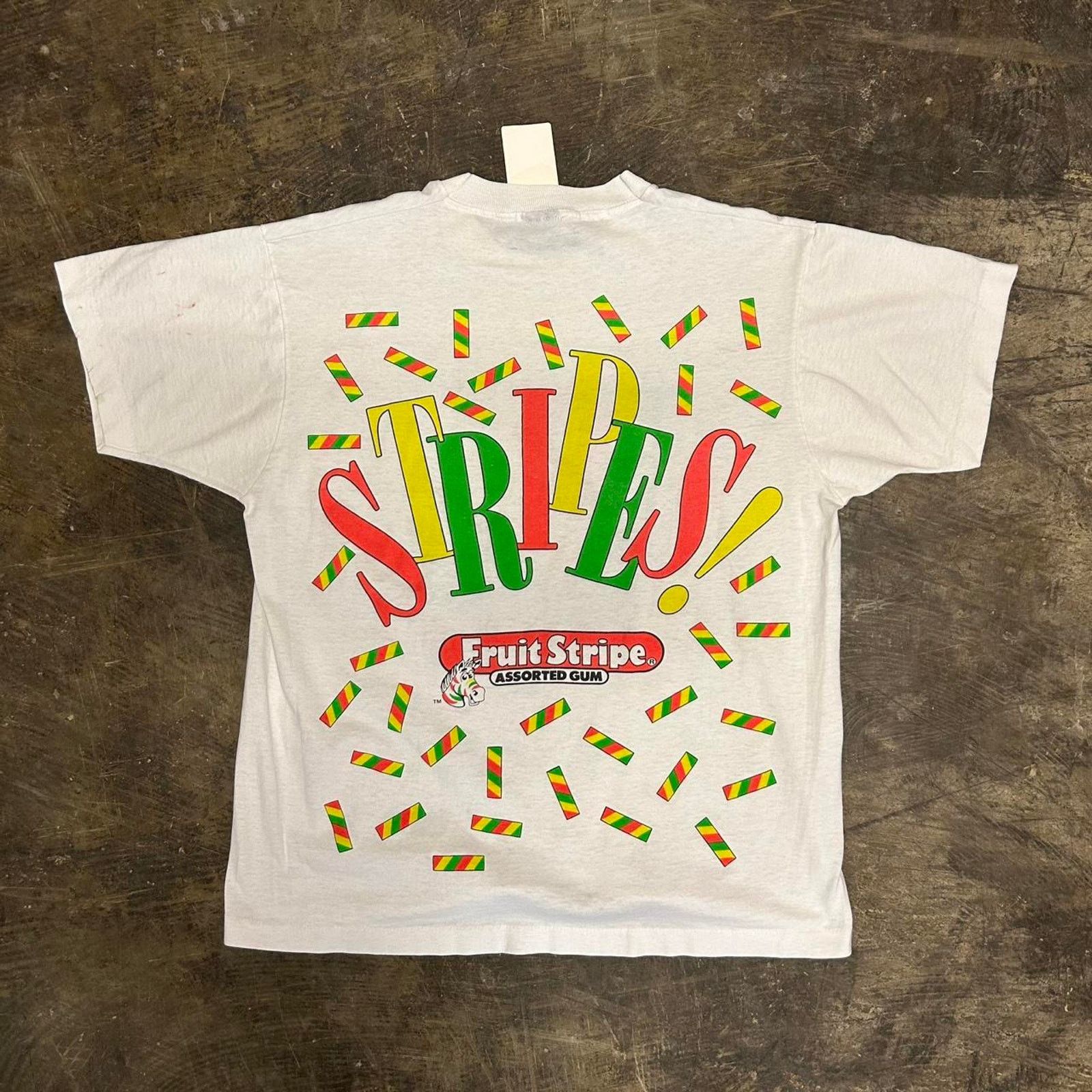 Fruit Of The Loom VTG Fruit Stripe Gum Promo "Yipes!" cotton tee Size US XL / EU 56 / 4 - 7 Thumbnail