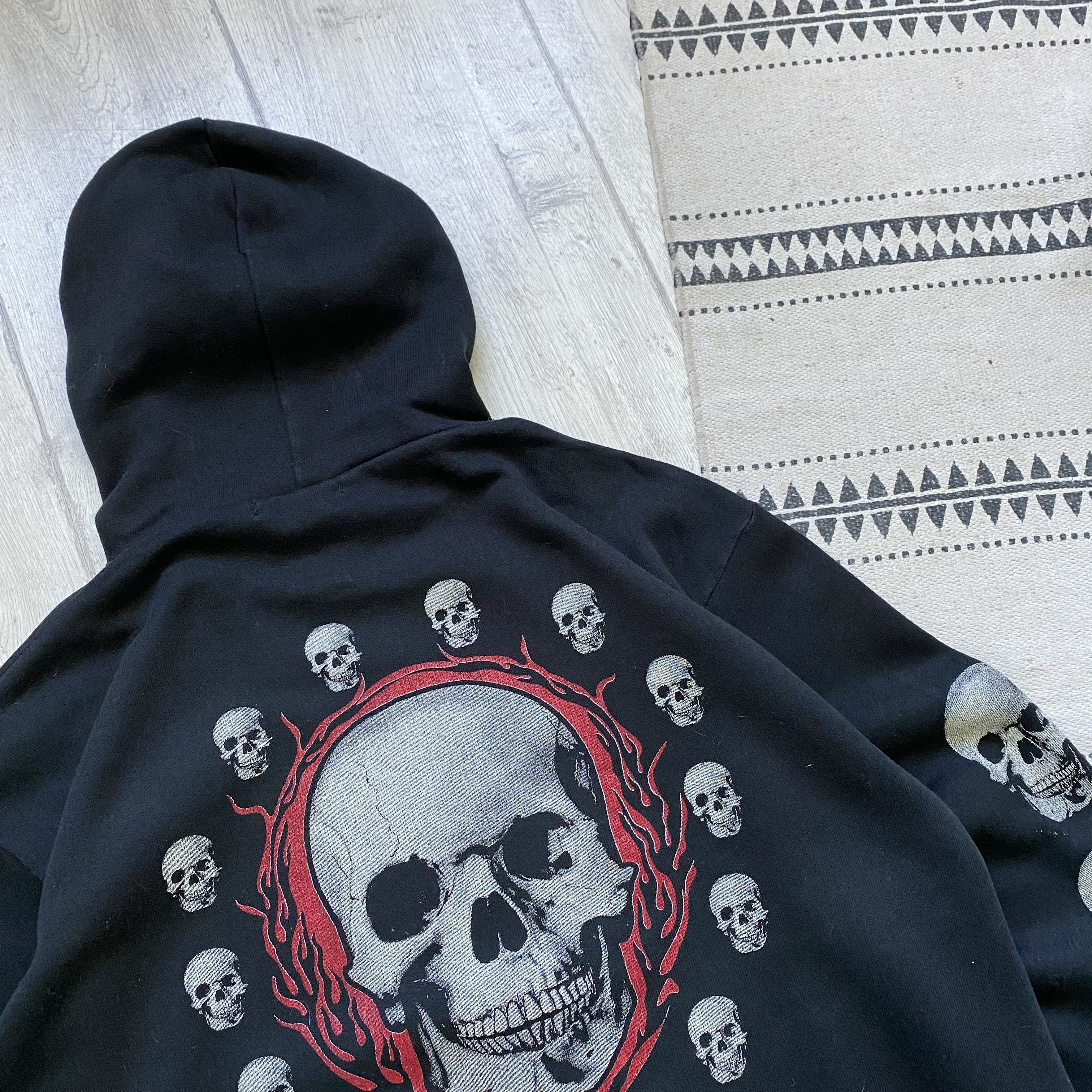 Band Tees 💀 Vintage Skulls logo hoodie Y2K skateboard Rock Band vibe Size US M / EU 48-50 / 2 - 10 Thumbnail