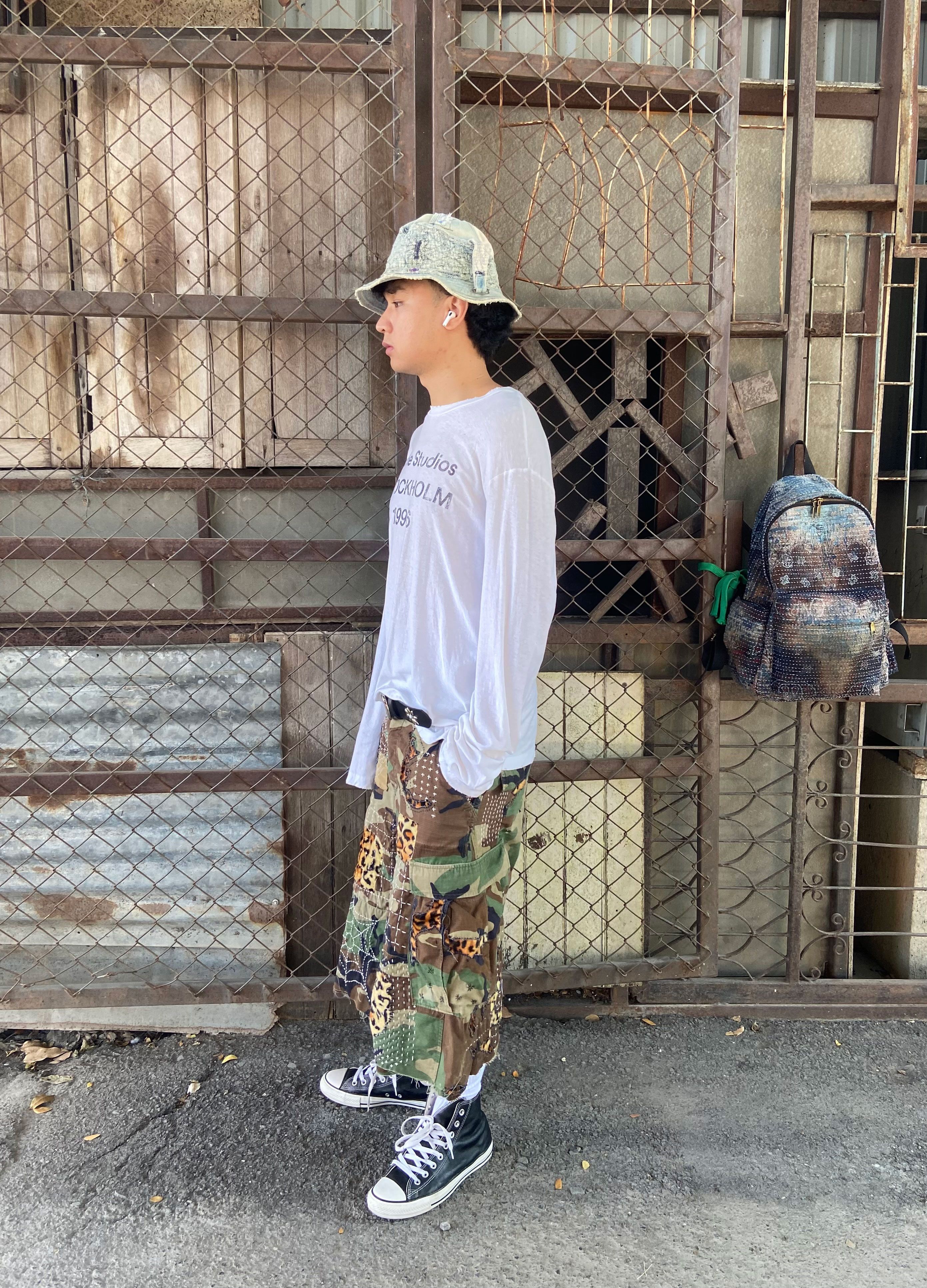 Japanese Brand 1995s VINTAGE CAMO CARGO SASHIKO PATCH SHORTS Size US 34 / EU 50 - 13 Thumbnail