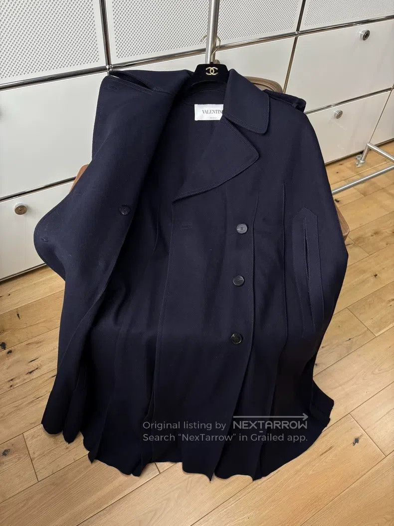 Valentino Valentino Double-breasted cape Size XS / US 0-2 / IT 36-38 - 4 Thumbnail