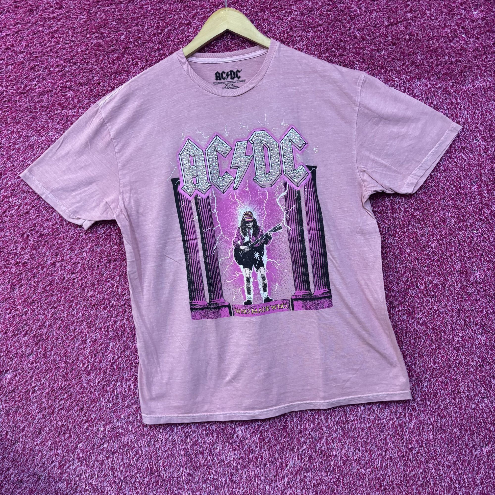 AC/DC AC/DC Who Made Who Rock Pink Rhinestone T-Shirt XL Size US XL / EU 56 / 4 - 2 Thumbnail