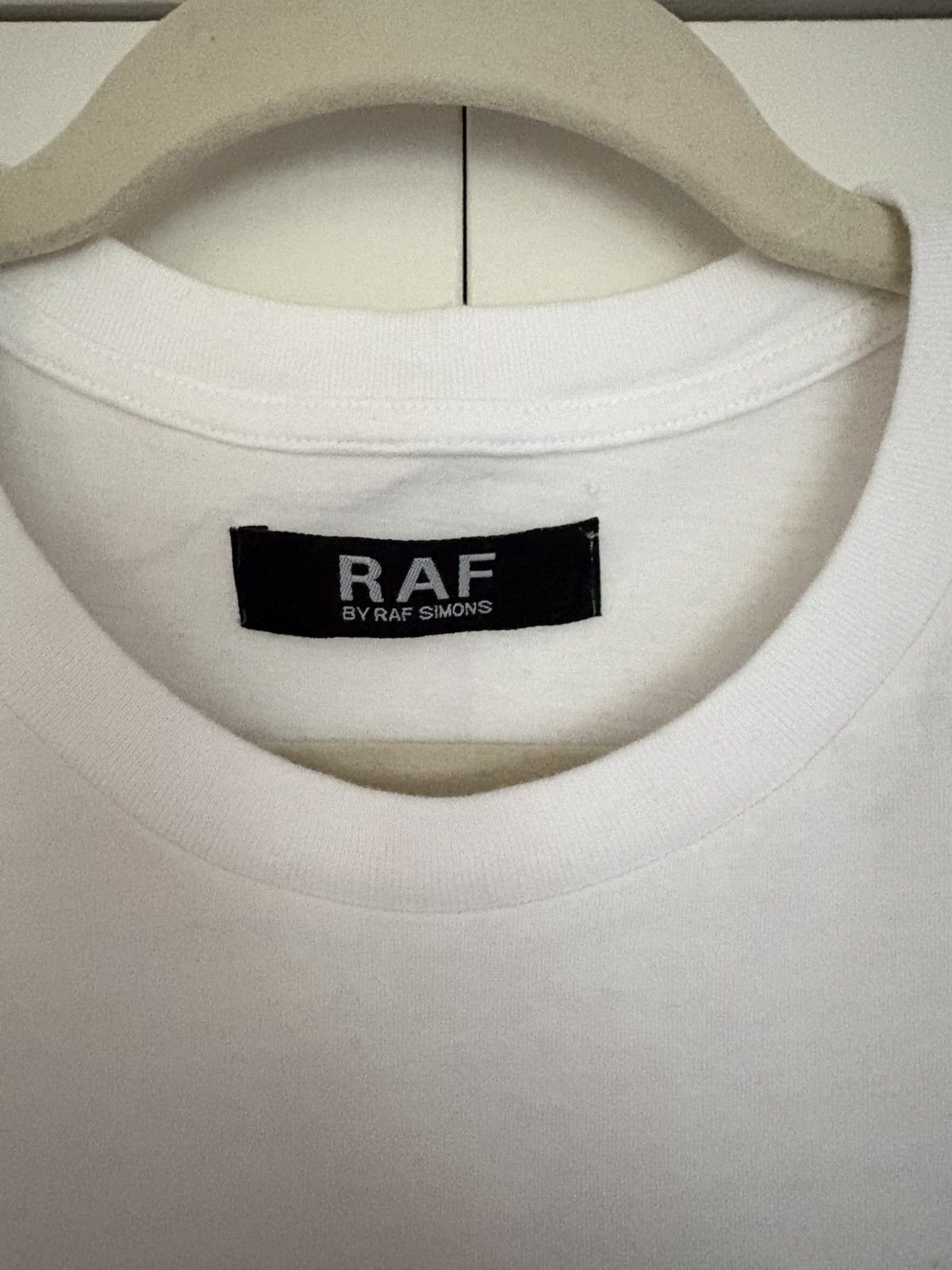 Raf by Raf Simons RAF BY RAF SIMONS Archive "Flying Saucers For Everybody" Tee Size US XL / EU 56 / 4 - 2 Thumbnail