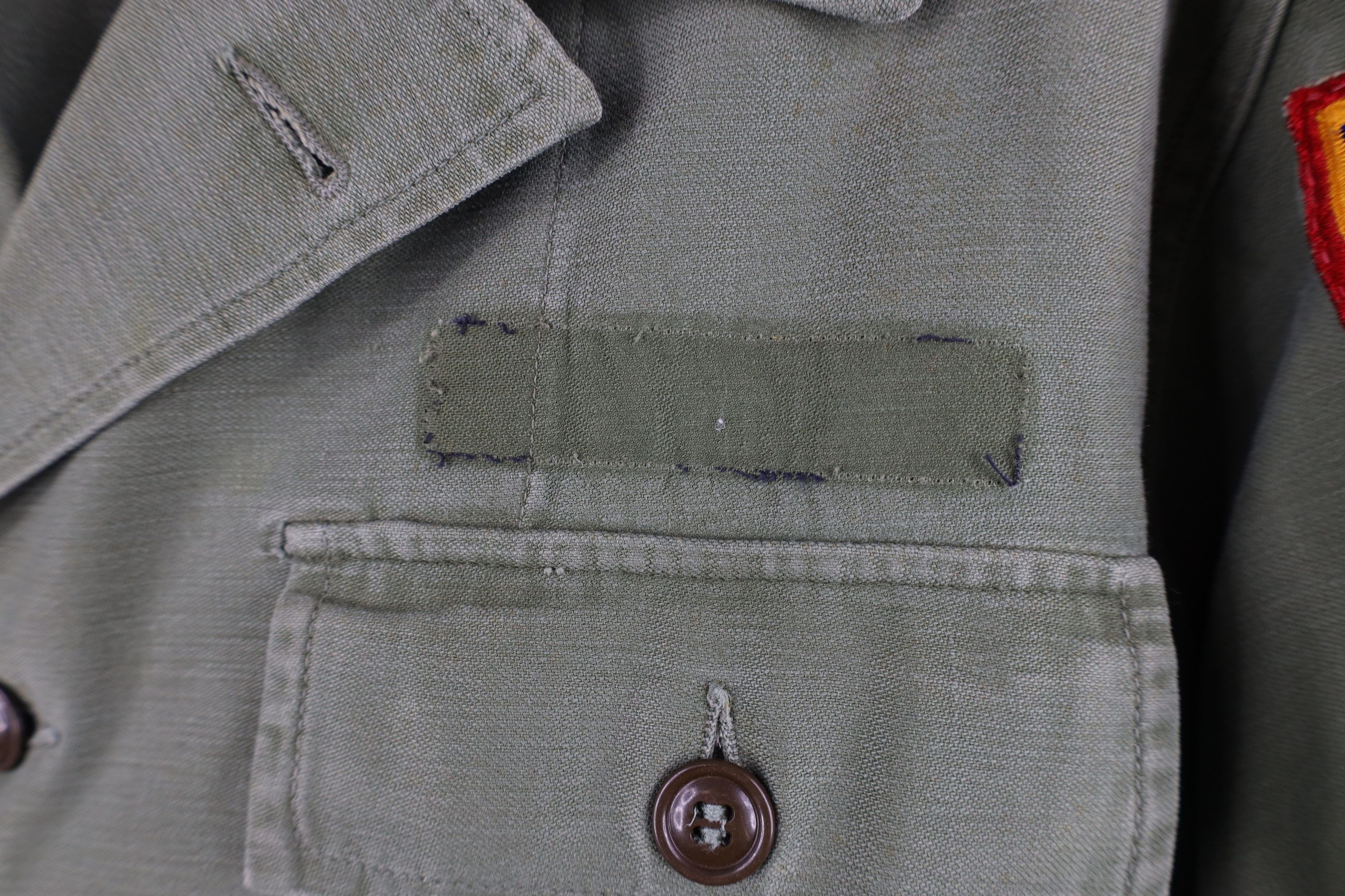 Vintage Share Vintage 60s Vietnam War 107 Field Shirt Jacket Green Size US L / EU 52-54 / 3 - 6 Thumbnail