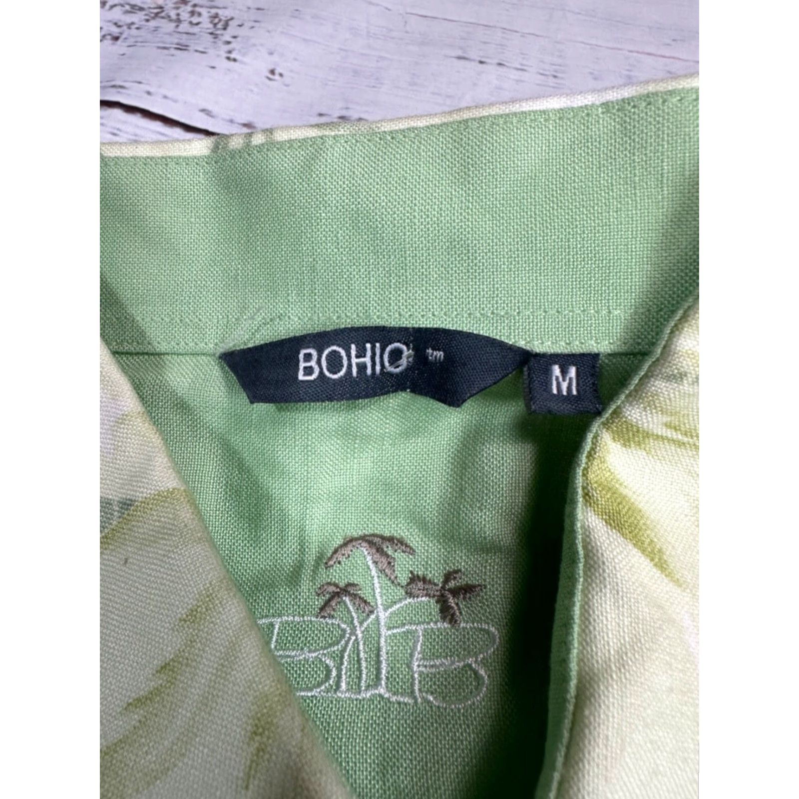 Vintage Bohio Mens Button-Up Short Sleeve Linen Blend Green Palm Tree Print Shirt M Size US M / EU 48-50 / 2 - 6 Thumbnail