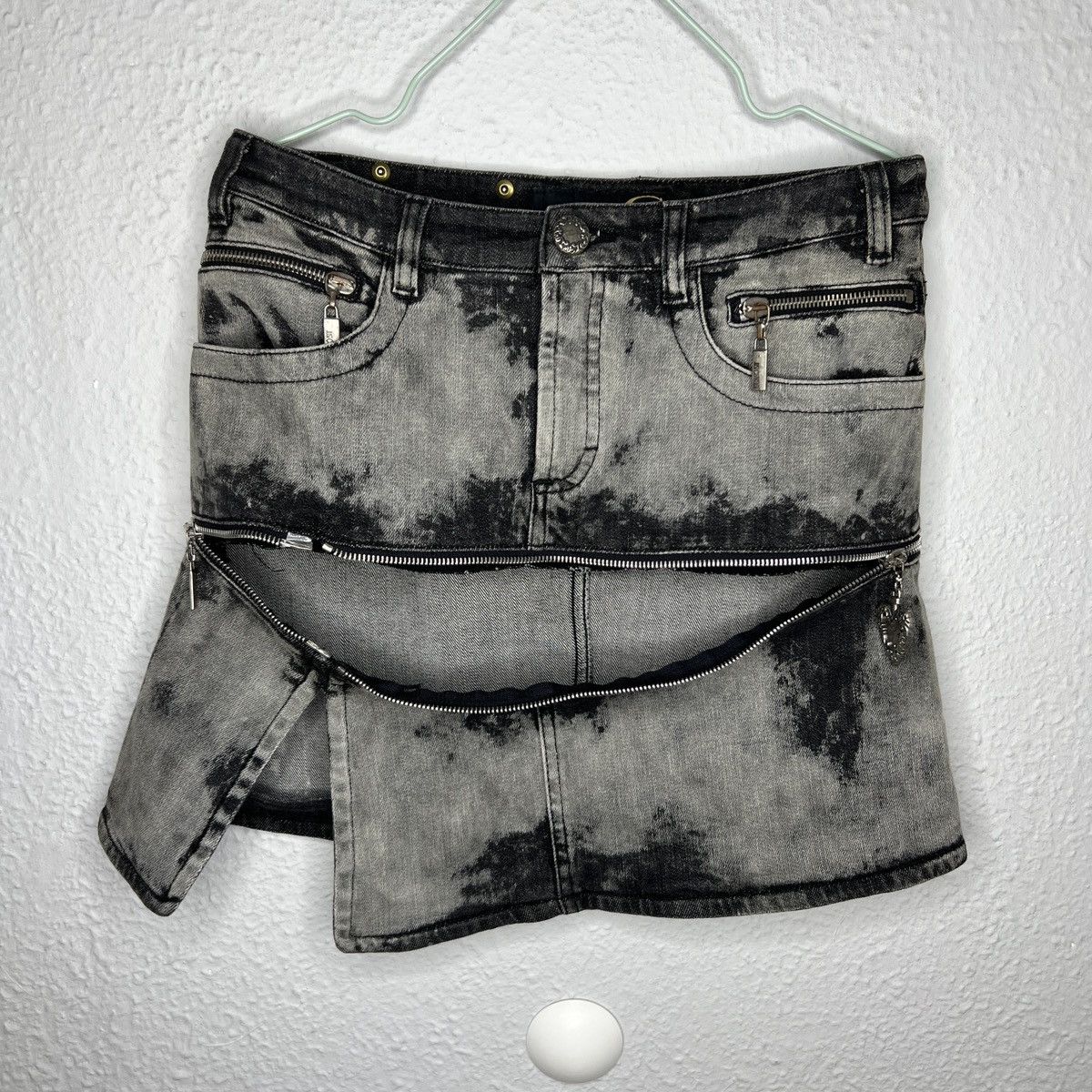 Just Cavalli × Roberto Cavalli × Vintage Just Cavalli Mini Skirt Painted Grey Vintage Zip Retro Y2K Size 28" / US 6 / IT 42 - 7 Thumbnail