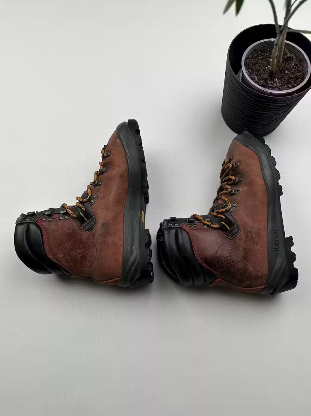 Vintage LaSportiva Hiking Vintage Boots (34) Size US 8 / EU 41 - 4 Thumbnail
