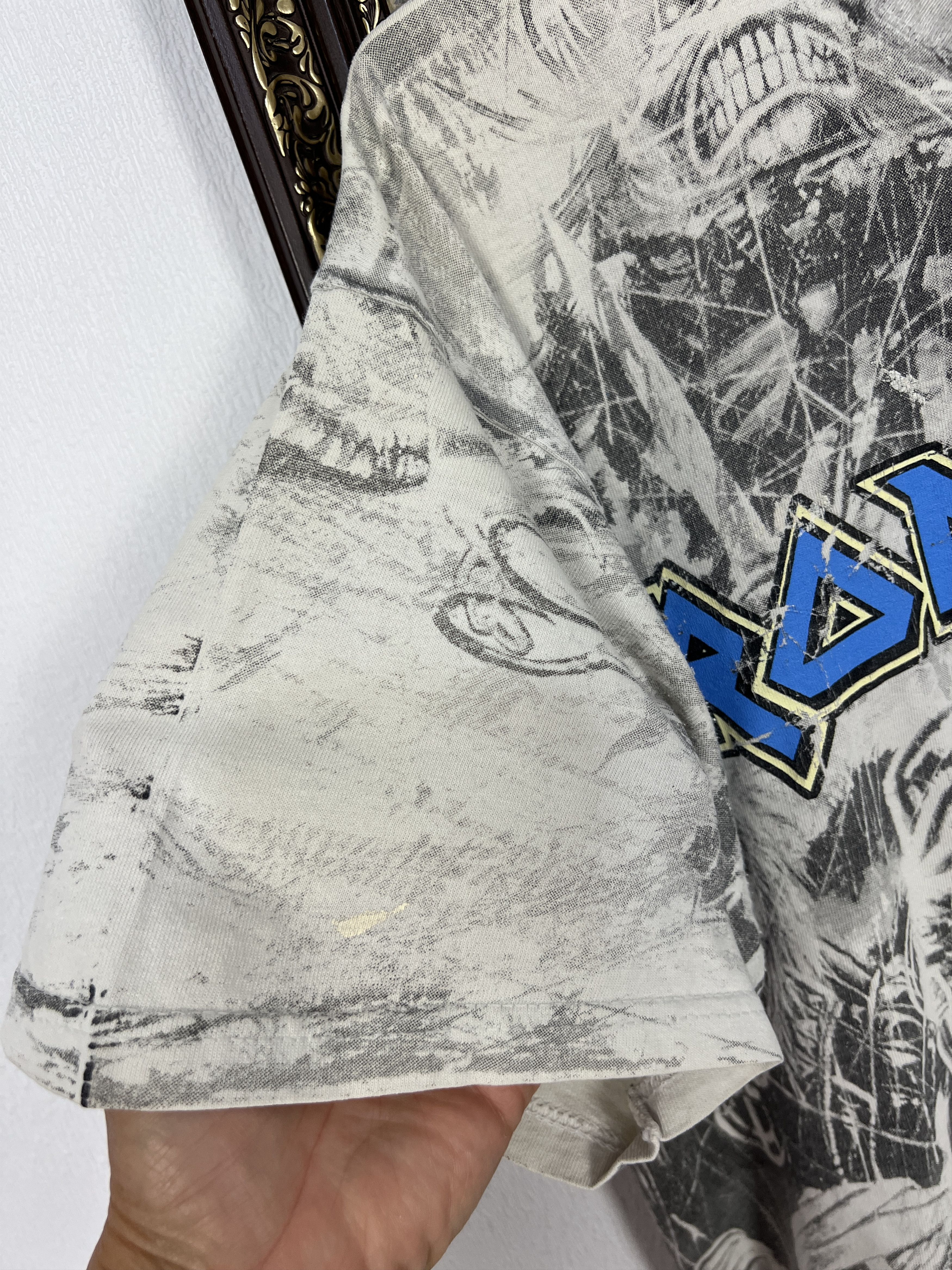Vintage Vintage Iron Maiden Band Tee All Over Print Shirt White Rare Size US XL / EU 56 / 4 - 5 Thumbnail
