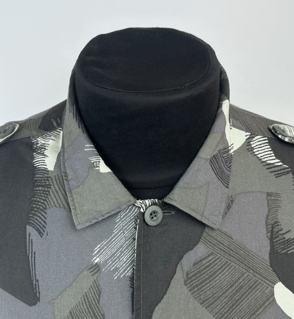 Allsaints AllSaints Fatigues Long Sleeve Shirt Camo Camouflage Viscose Size US M / EU 48-50 / 2 - 4 Thumbnail