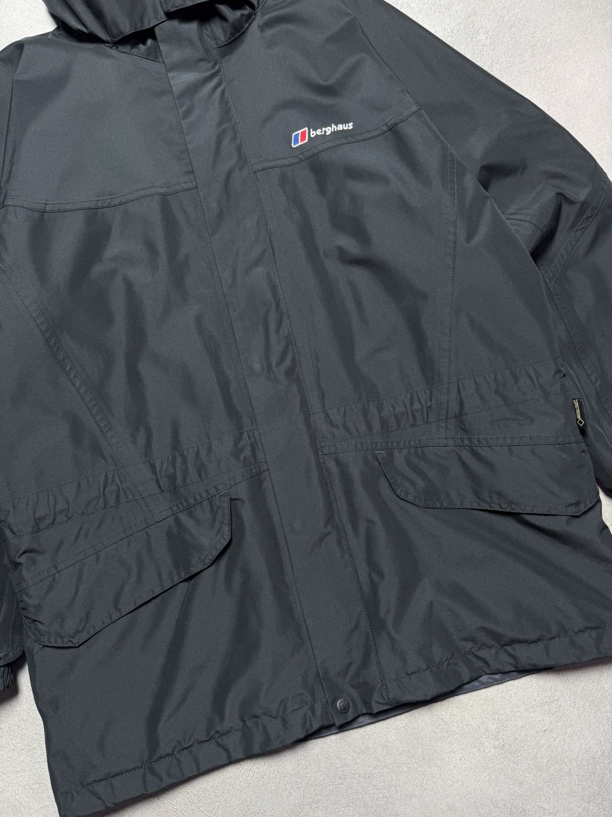 Berghaus Berghaus Gore-Tex Waterproof Outdoor Zip Up Hooded Jacket Size US M / EU 48-50 / 2 - 3 Thumbnail