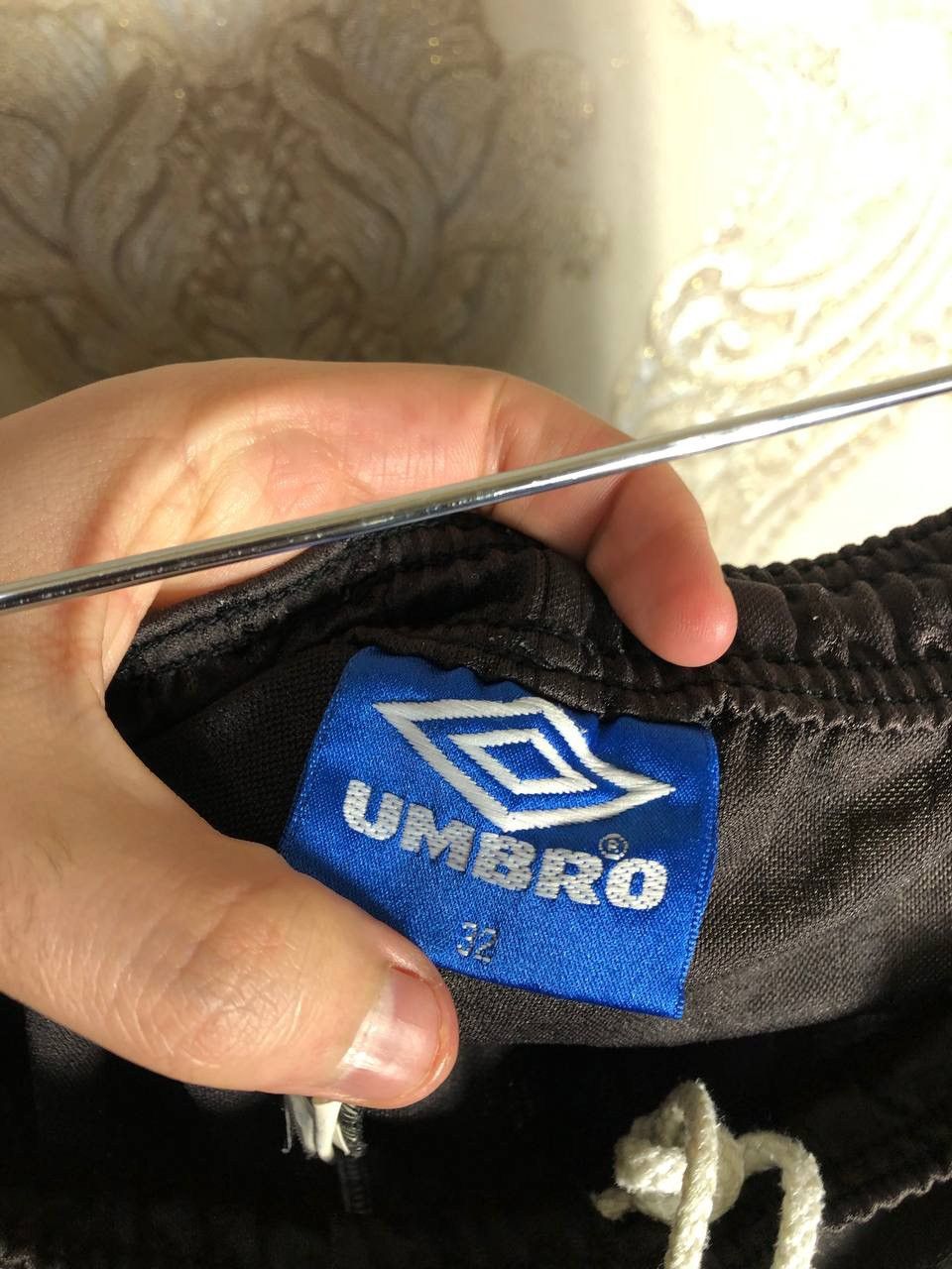 Umbro VINTAGE UMBRO ENGLAND RETRO SOCCER JERSEY MANCHESTER Y2K 90s Size US M / EU 48-50 / 2 - 3 Thumbnail