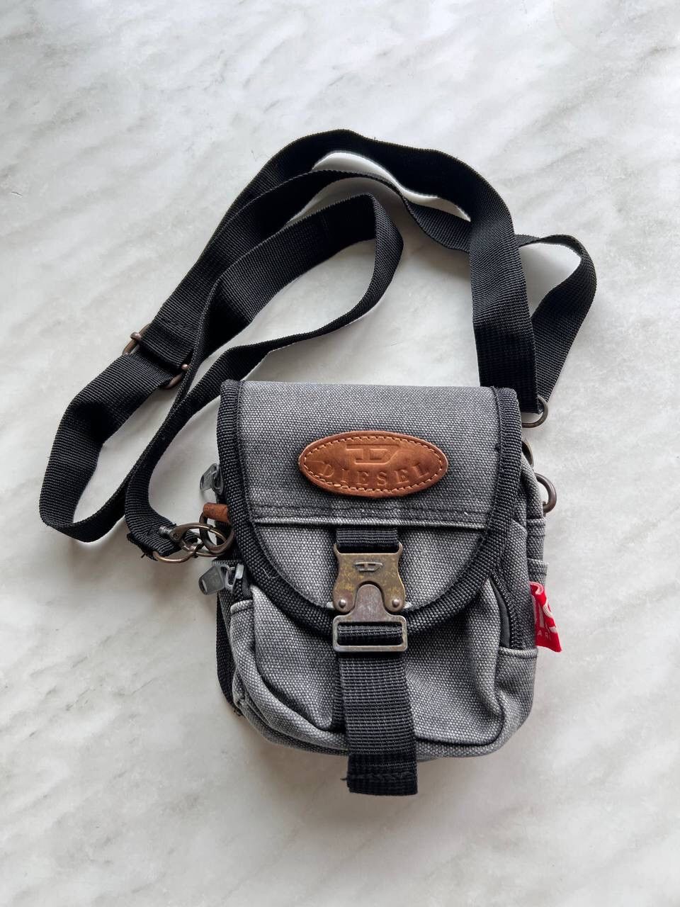Diesel Bag Vintage Y2K Sling Carabiner Bag Leather Logo 1990 in Grey, Men's