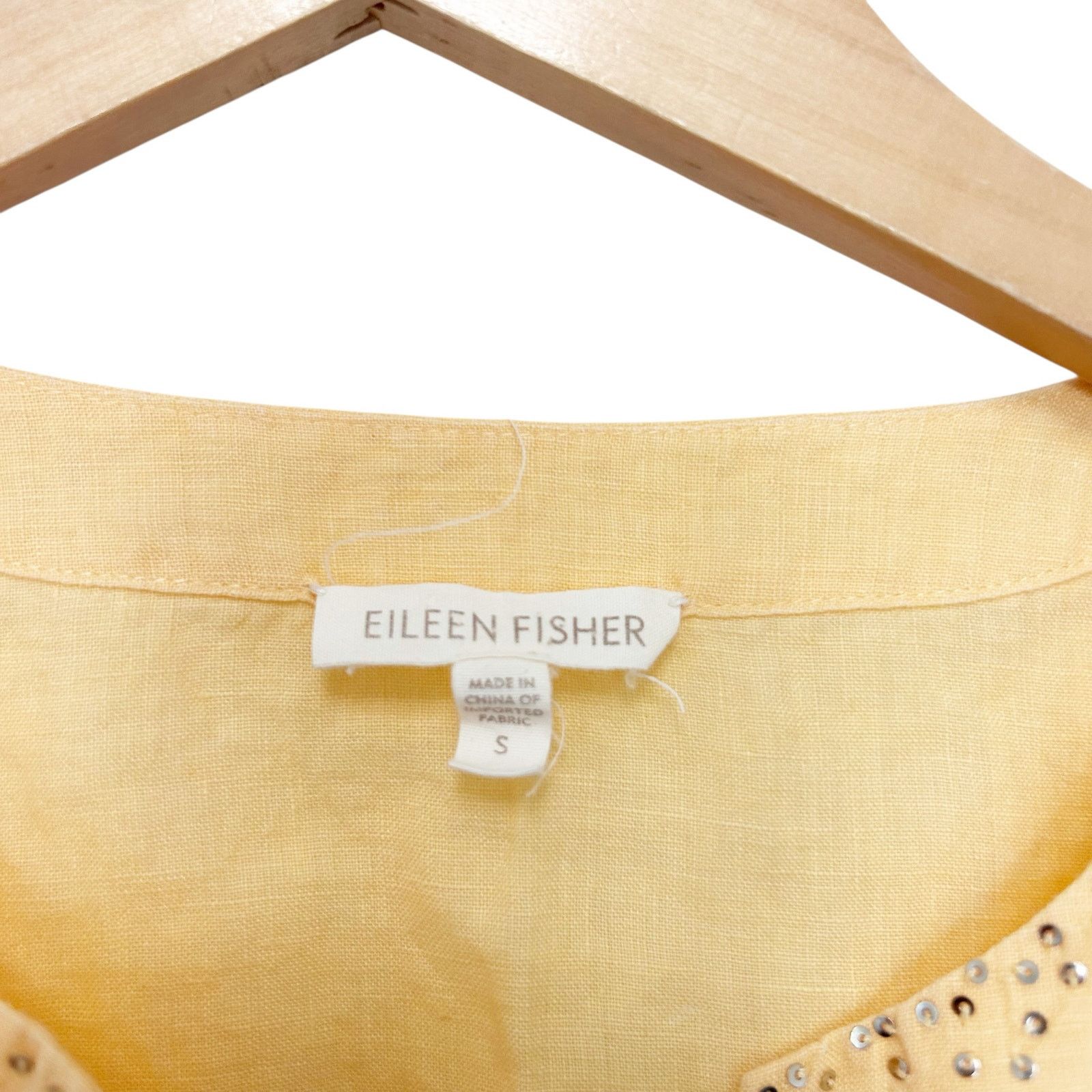 Eileen Fisher Eileen Fisher Yellow 100% Irish Linen Split Neck Top Sz S Size S / US 4 / IT 40 - 3 Thumbnail