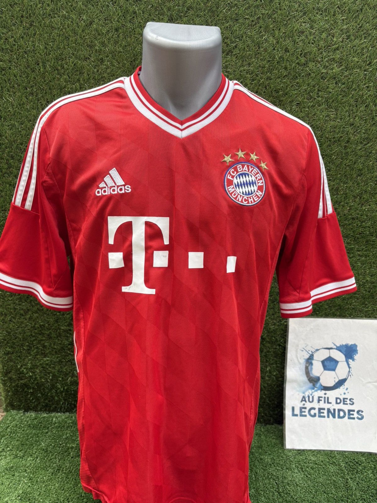 Adidas Robben jersey bayern munchen Size US M / EU 48-50 / 2 - 2 Thumbnail