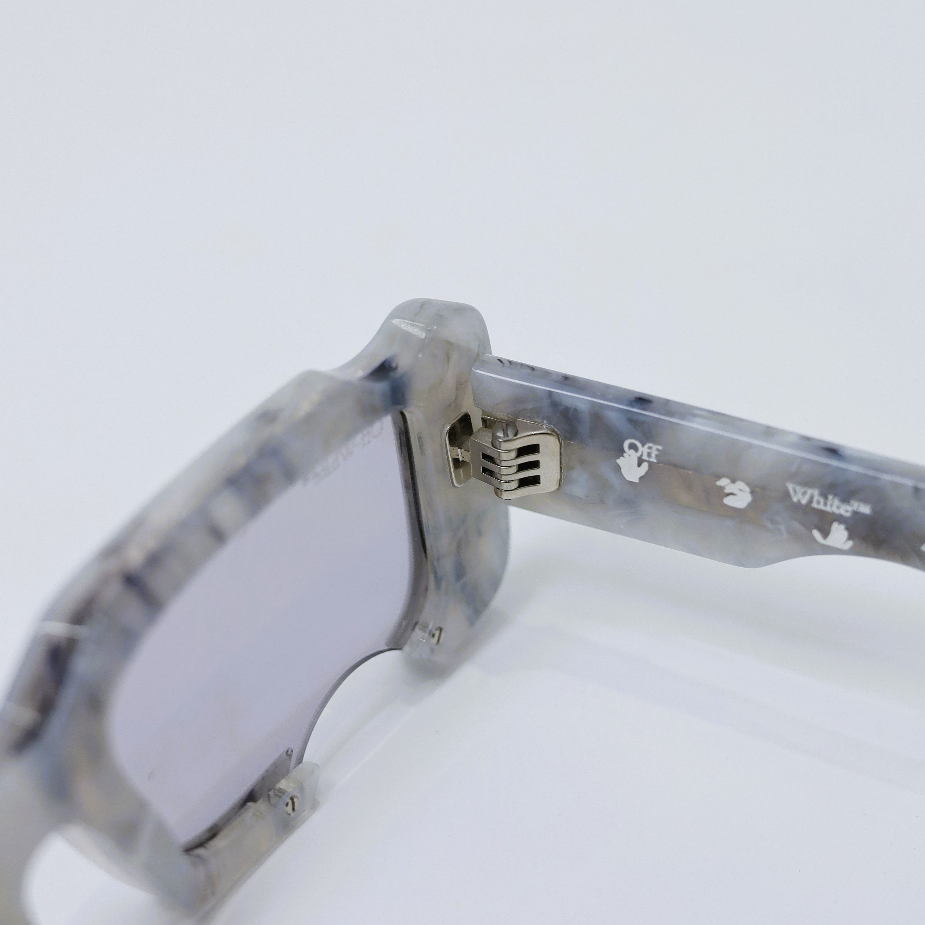 Off-White OFF WHITE Cady Marble Sunglasses Size ONE SIZE - 8 Thumbnail