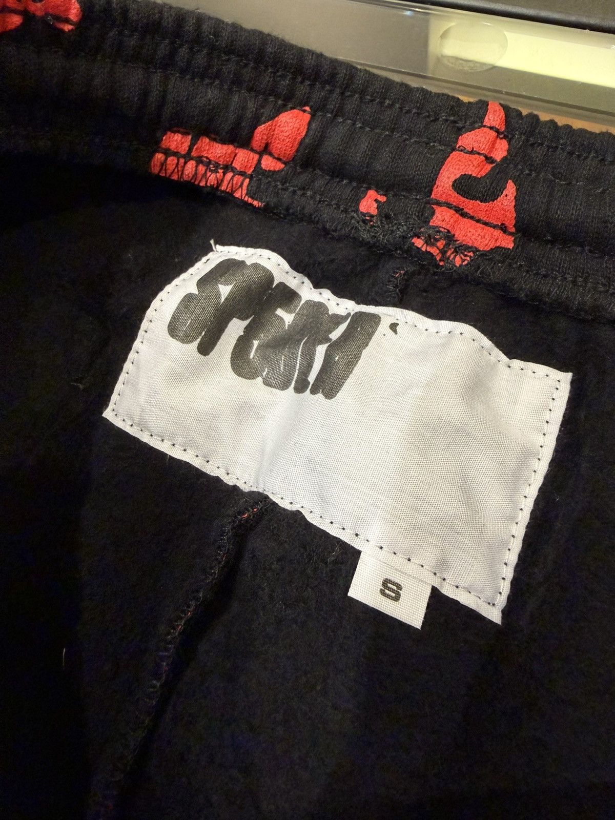 Sp5der Sp5der AOP Sex Sweatpants - Black Red Size US 28 / EU 44 - 3 Thumbnail
