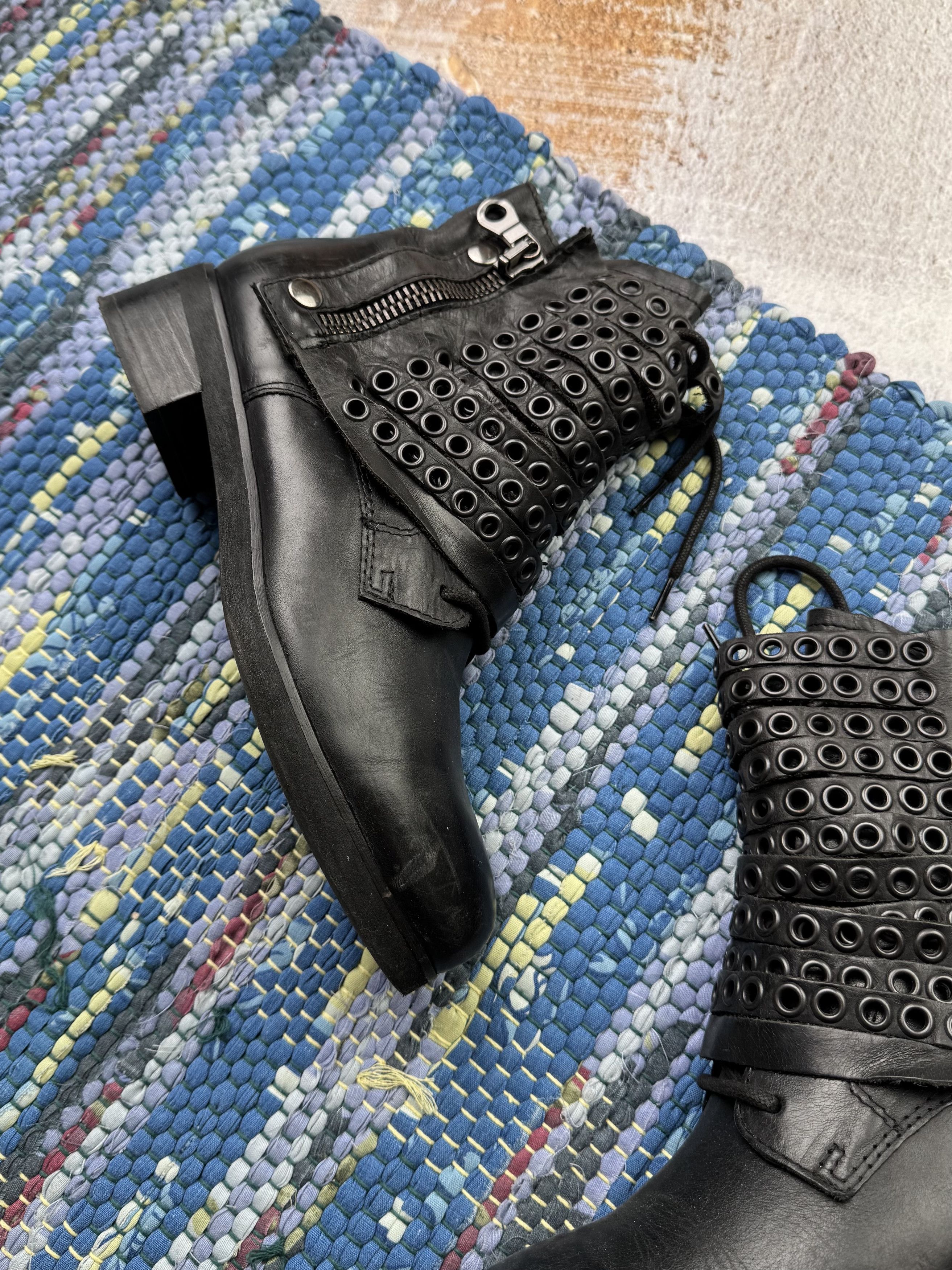 If Six Was Nine Vintage Leather Boots With Straps D15 A780(629) Size US 8 / IT 38 - 3 Thumbnail