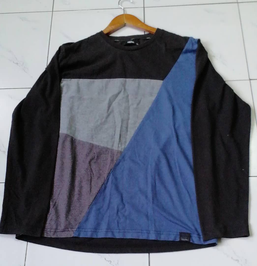 Mossimo Vintage Mossimo art patch T Shirt Size US L / EU 52-54 / 3 - 1 Thumbnail