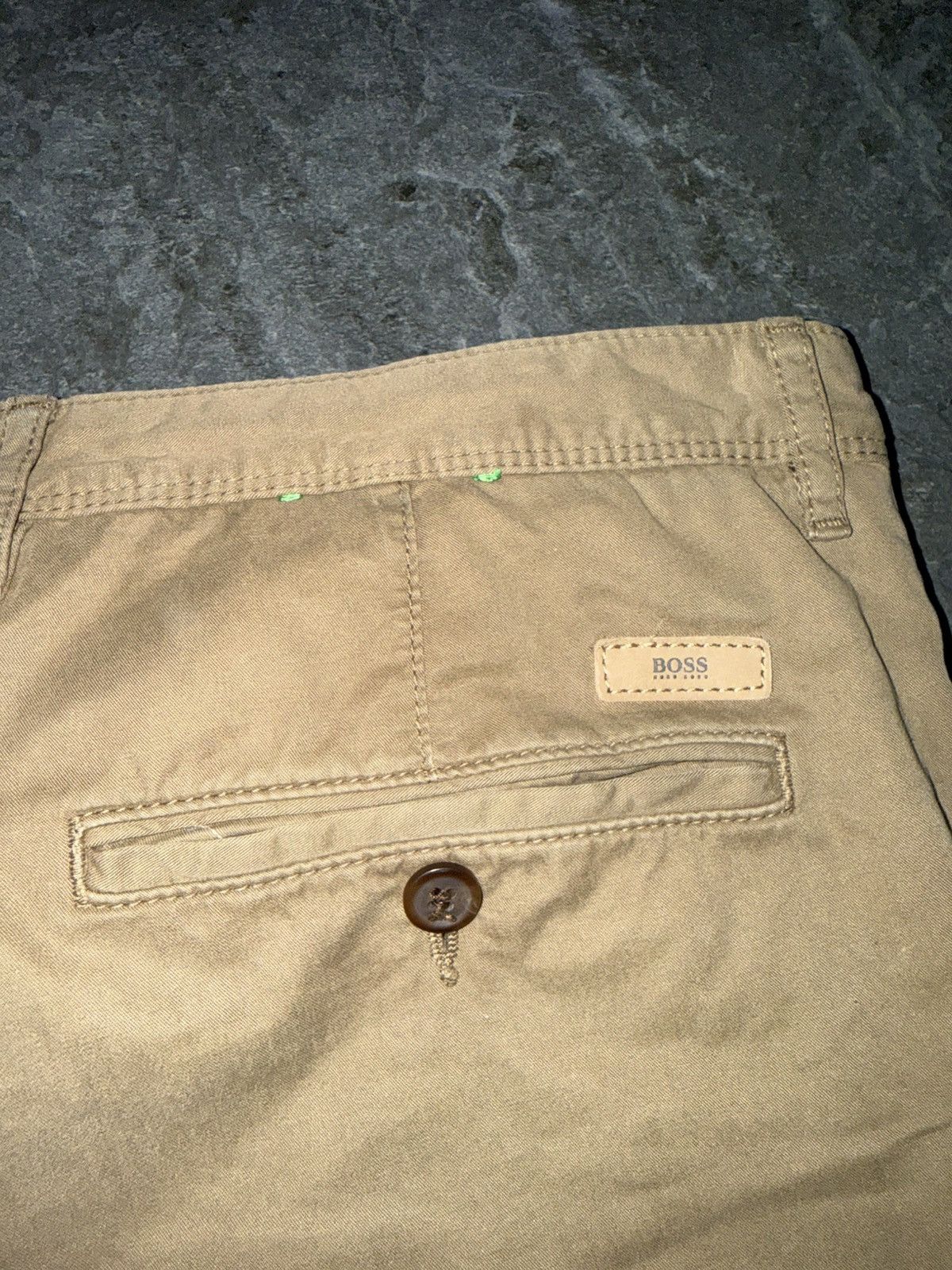 Hugo Boss Hugo Boss Hose – Beige – Regular Fit – Größe DE 46 Size US 30 / EU 46 - 4 Thumbnail