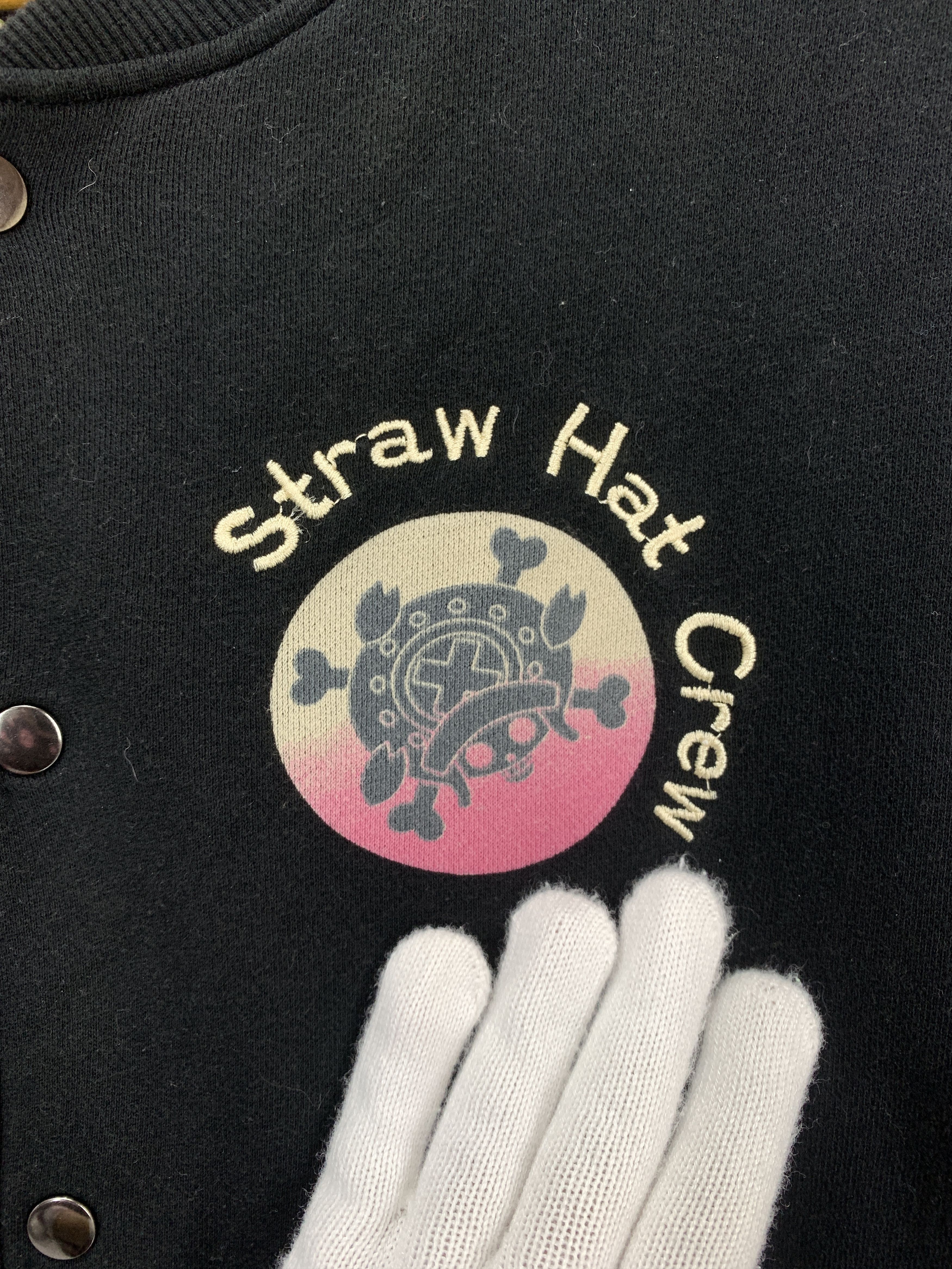One Piece STRAW HATS CREW ONE PIECE Button Sweatshirt #2253/23 Size US M / EU 48-50 / 2 - 5 Thumbnail