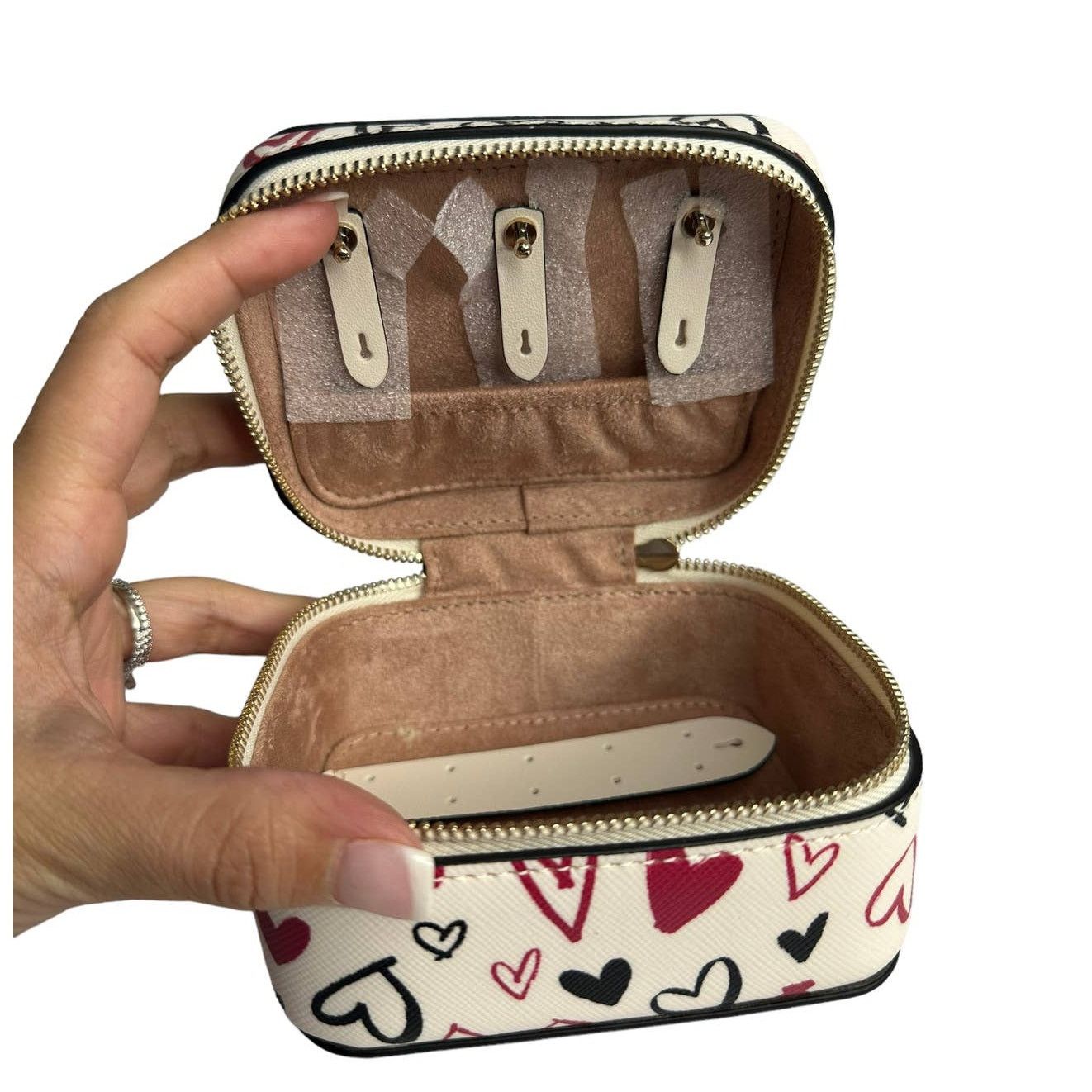 Kate Spade Kate Spade Staci Scribble Heart Boxed Travel Jewelry Holder Size ONE SIZE - 4 Thumbnail