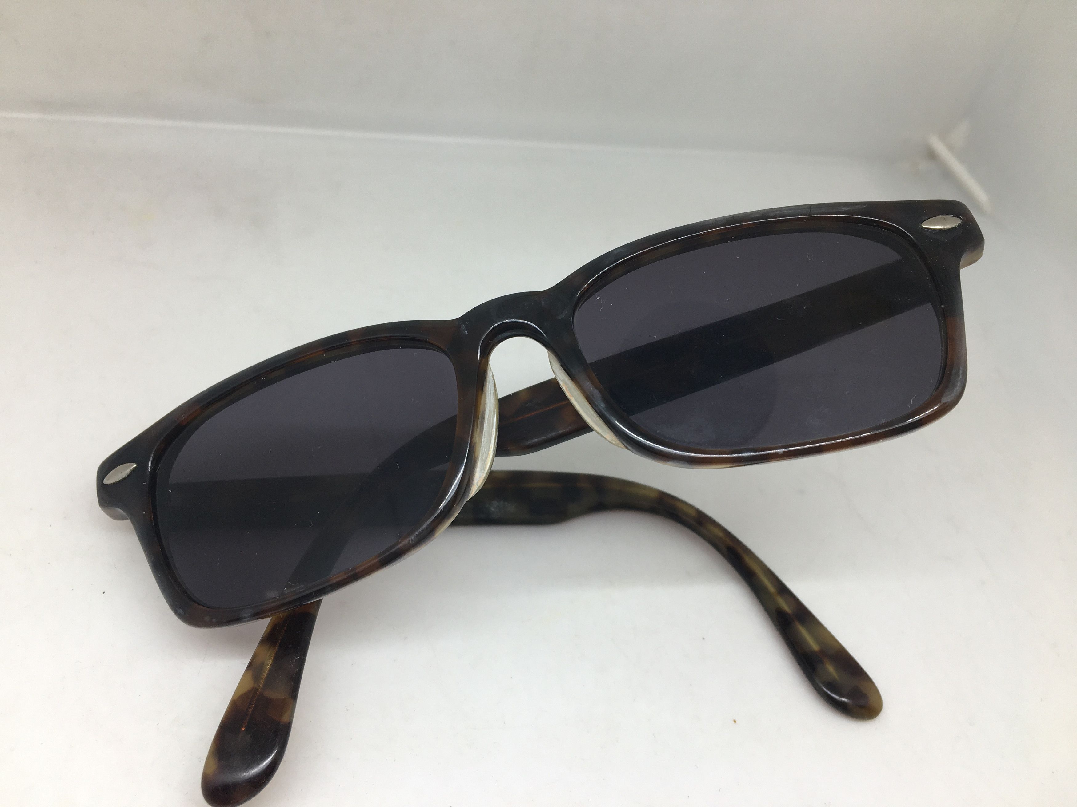 Vintage Vintage Dark Tortoise Sunglasses Frame Size ONE SIZE - 6 Thumbnail