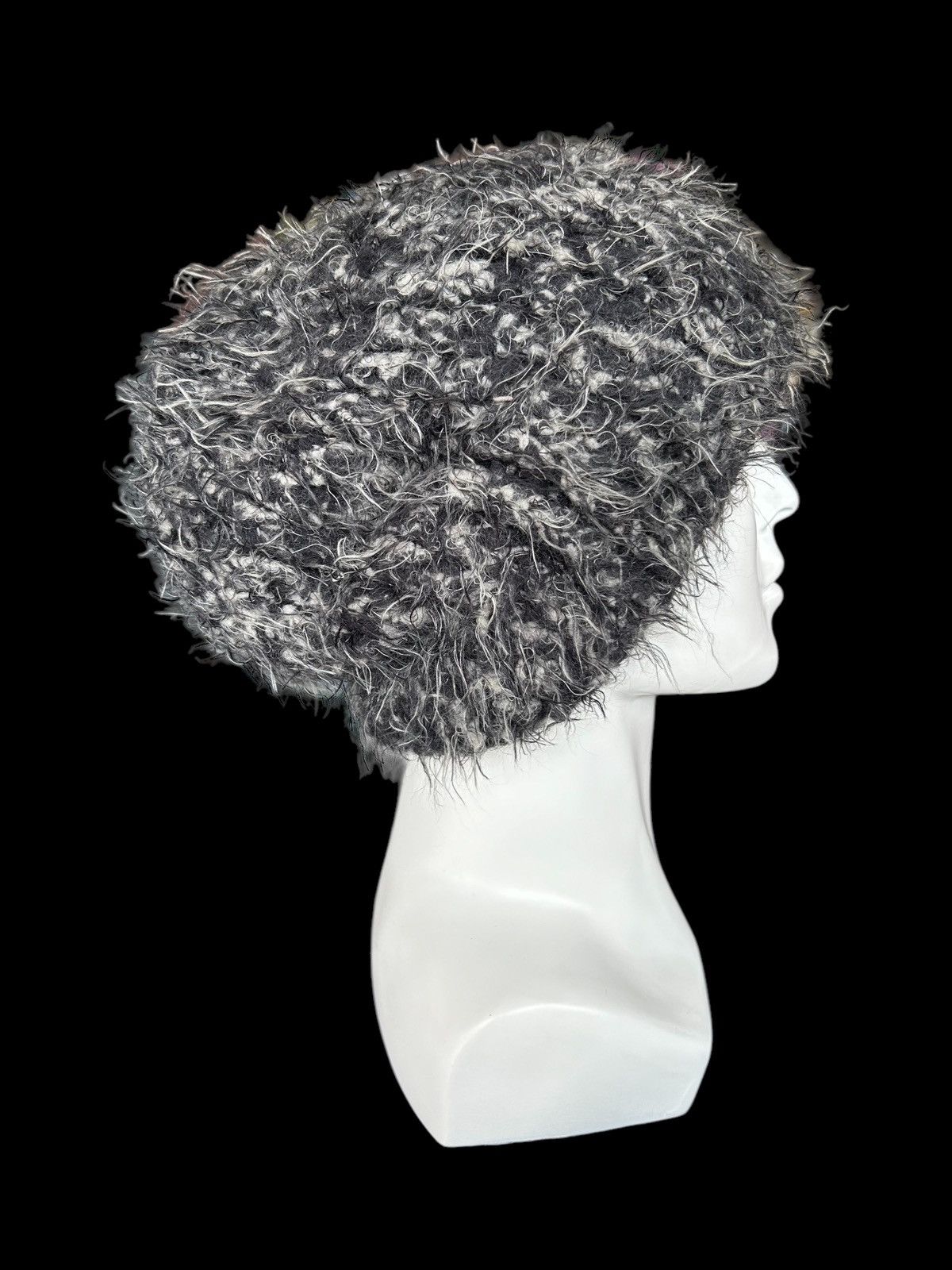 Japanese Brand × Kapital × Vintage Japanese Style Mohawk Fur big Beanie Hats Rare🎌☠️☠️ Size ONE SIZE - 1 Thumbnail