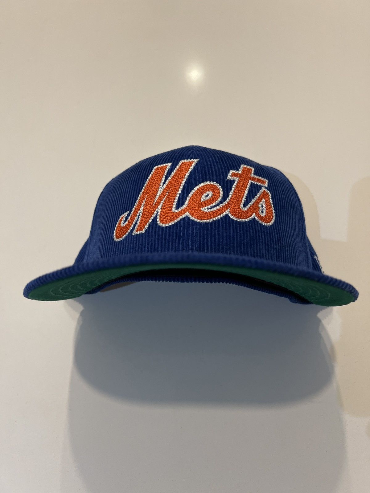 New Era New York Mets Vintage Corduroy 59FIFTY Size ONE SIZE - 2 Thumbnail