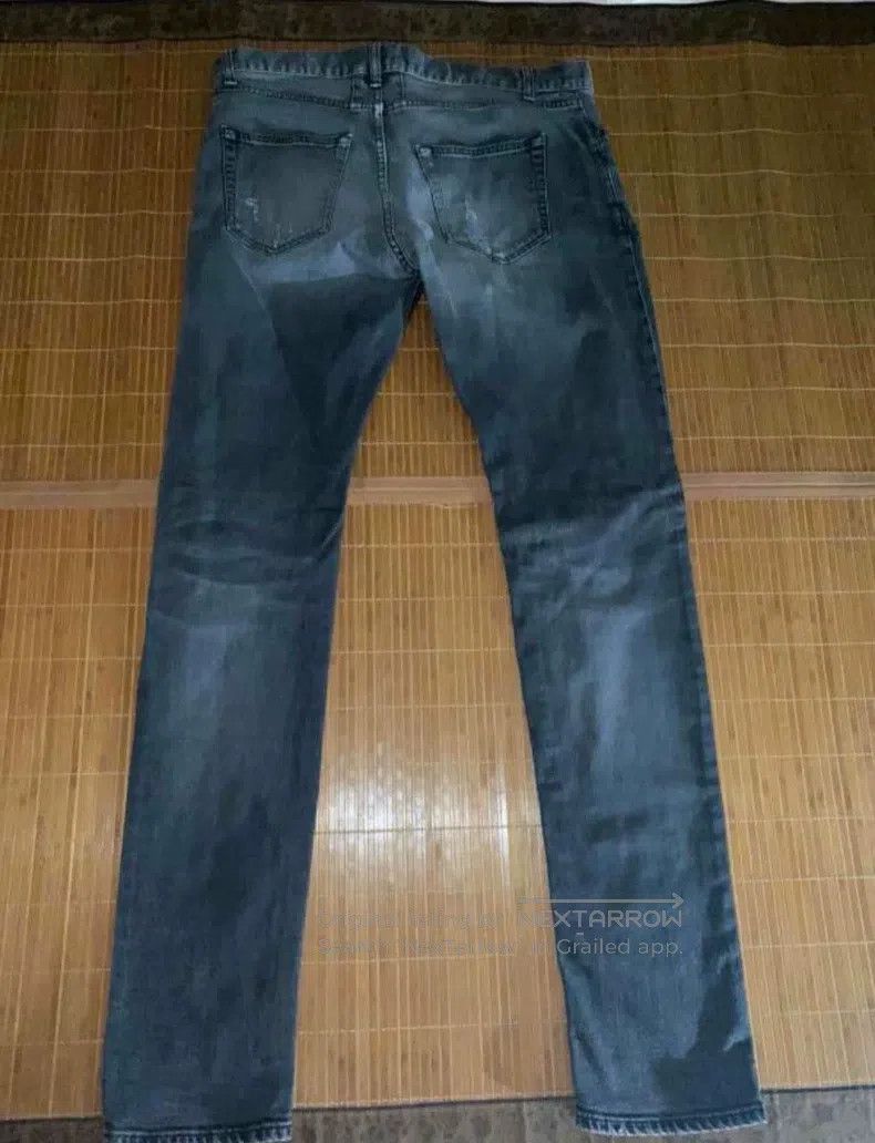 Saint Laurent Paris Saint Laurent Paris Tattered small destroyed wash denim je Size US 32 / EU 48 - 2 Thumbnail