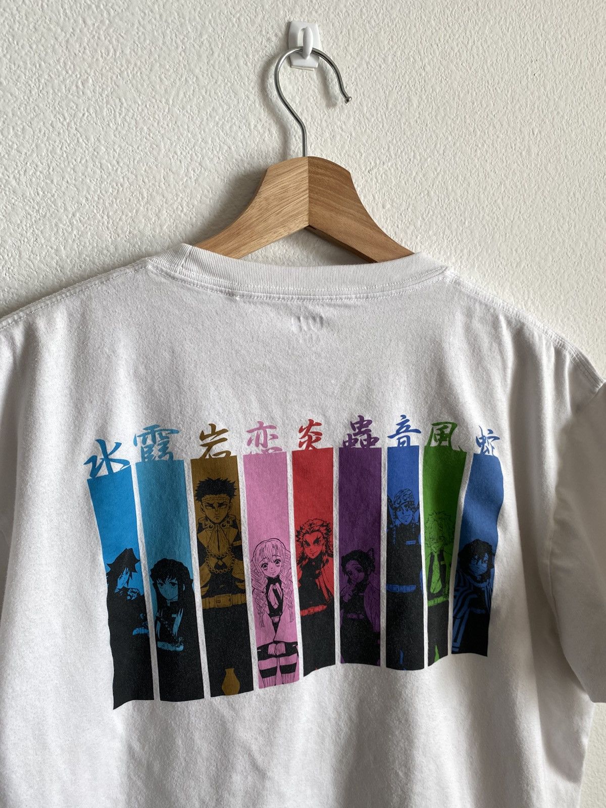 Uniqlo Uniqlo Sailor Moon Tee Size US XL / EU 56 / 4 - 3 Thumbnail