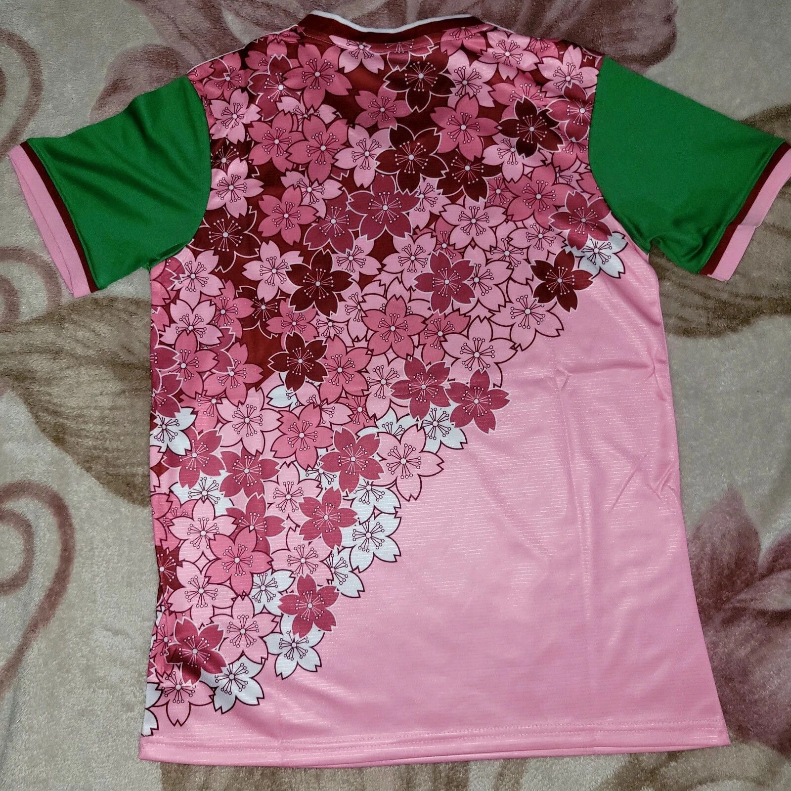 Other RARE Japan Soccer Jersey ÿ Pink Flowers Concept Edition Size US L / EU 52-54 / 3 - 6 Thumbnail
