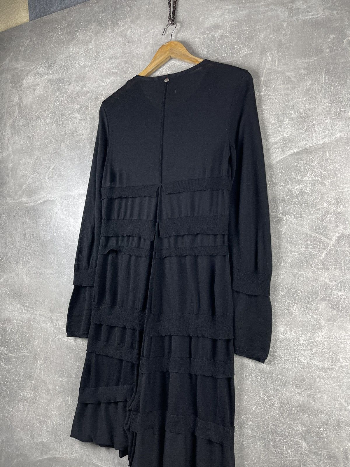 Other Liviana Conti Merino Wool Knit Dress Black Front Long Sleeve Size M / US 6-8 / IT 42-44 - 7 Thumbnail
