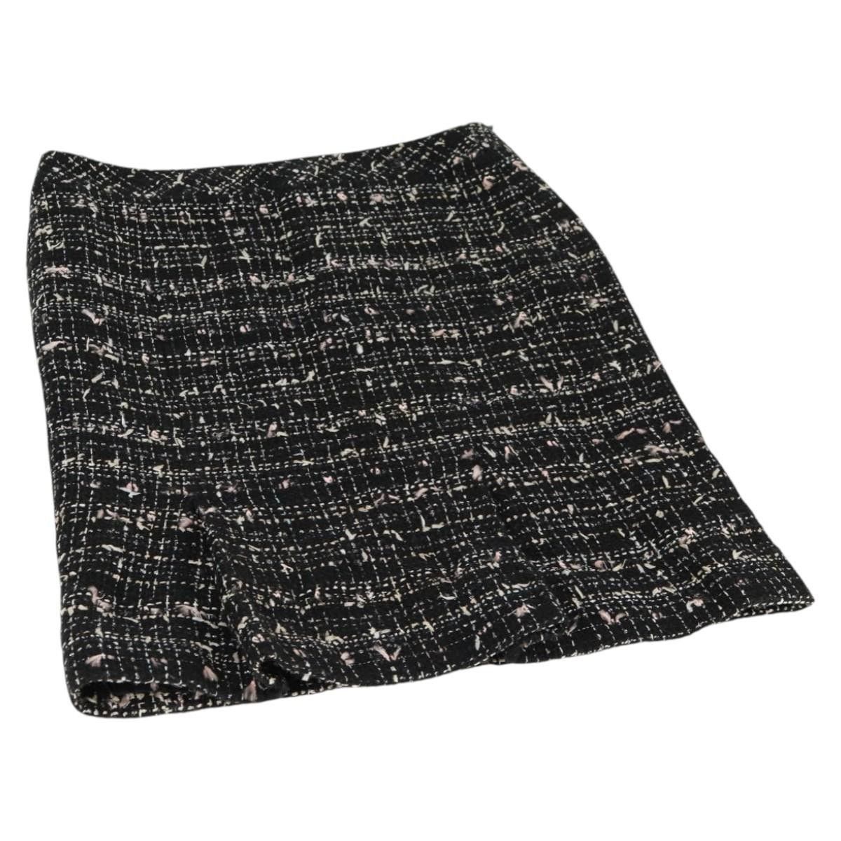 Chanel Chanel Tweed Skirt Size 30" / US 8 / IT 44 - 1 Thumbnail