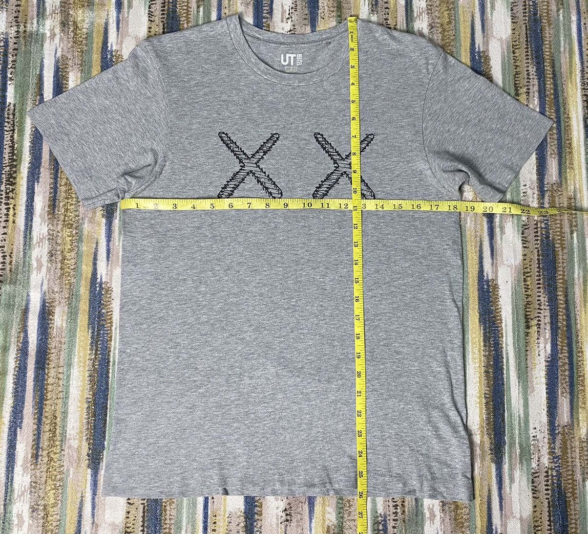 Japanese Brand KAWS x Uniqlo First Gen Tees Size US S / EU 44-46 / 1 - 8 Thumbnail