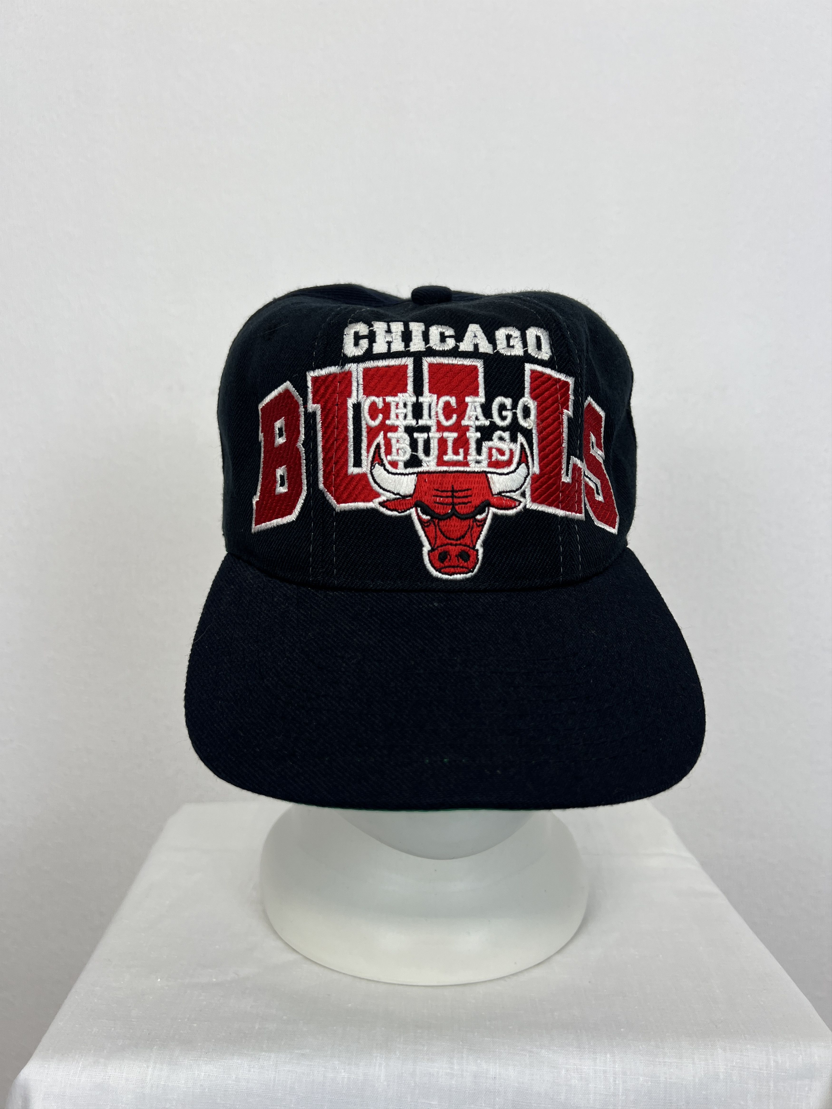 Starter Vintage 90's Starter Chicago Bulls Big Logo Cap Hat Snapback Size ONE SIZE - 2 Thumbnail