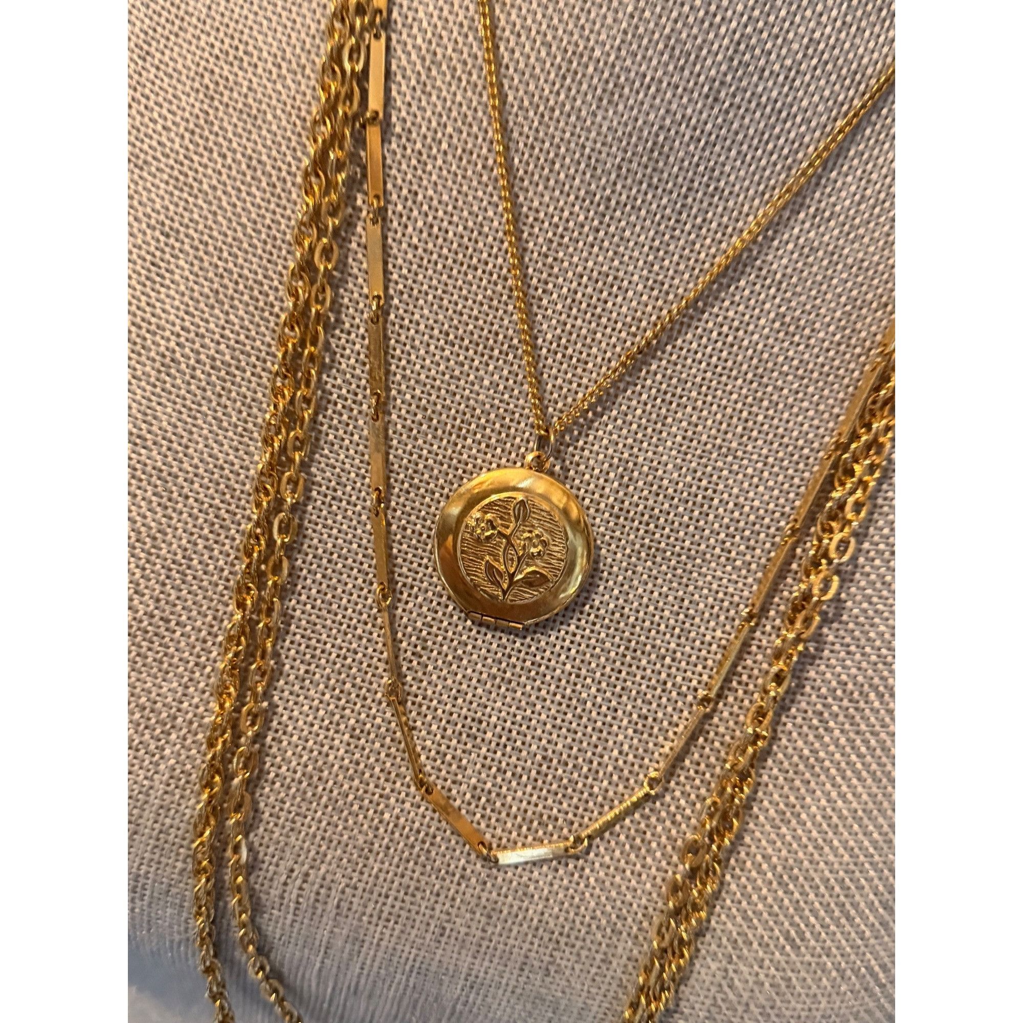 Other Locket pendant 4 tier necklace Gold Plated Multi-Layer Neckl Size ONE SIZE - 2 Thumbnail