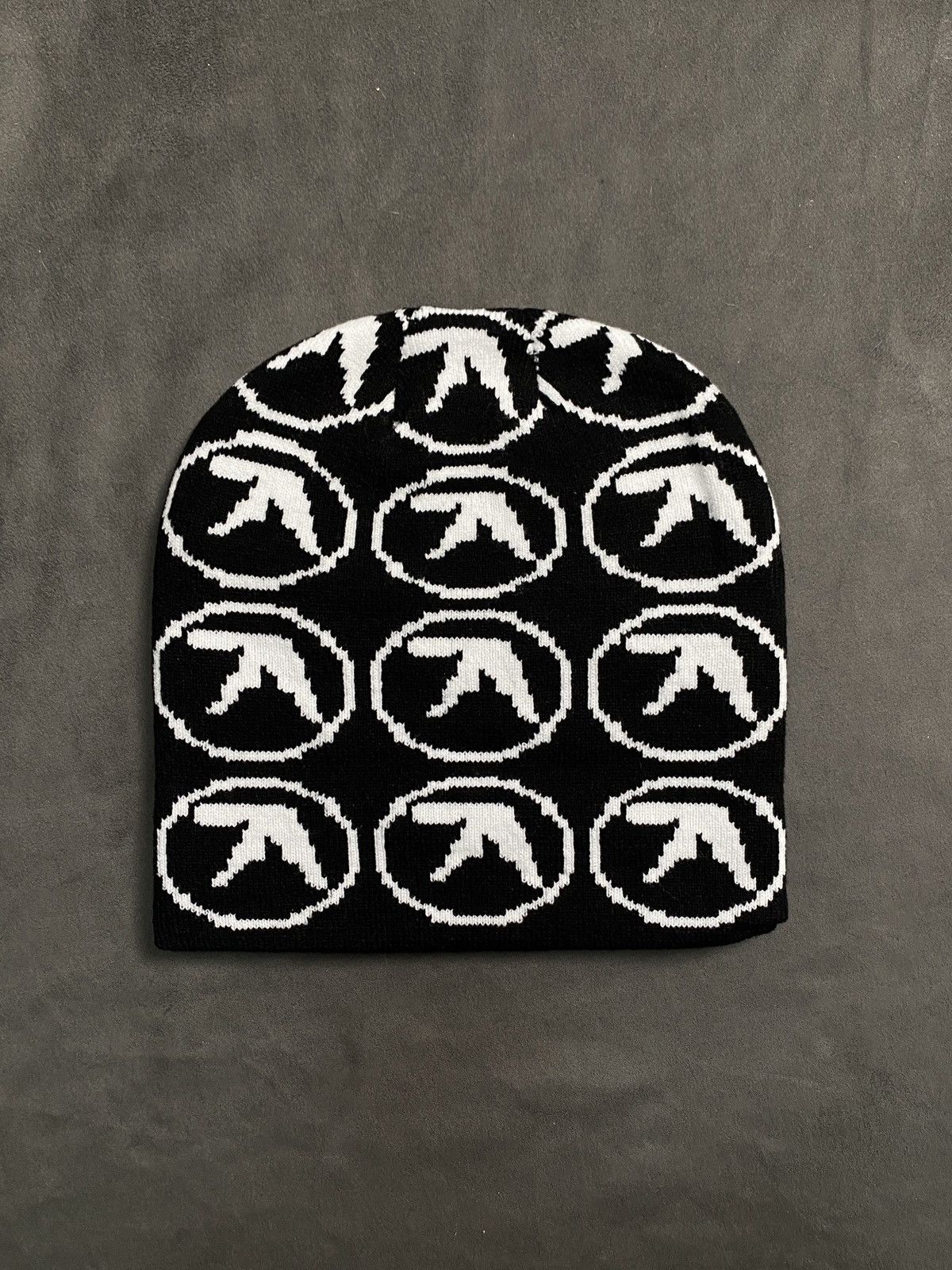 Japanese Brand Deadstock Knit Aphex Twin Logo No Cuff Black Beanie Hats OS Size ONE SIZE - 1 Thumbnail