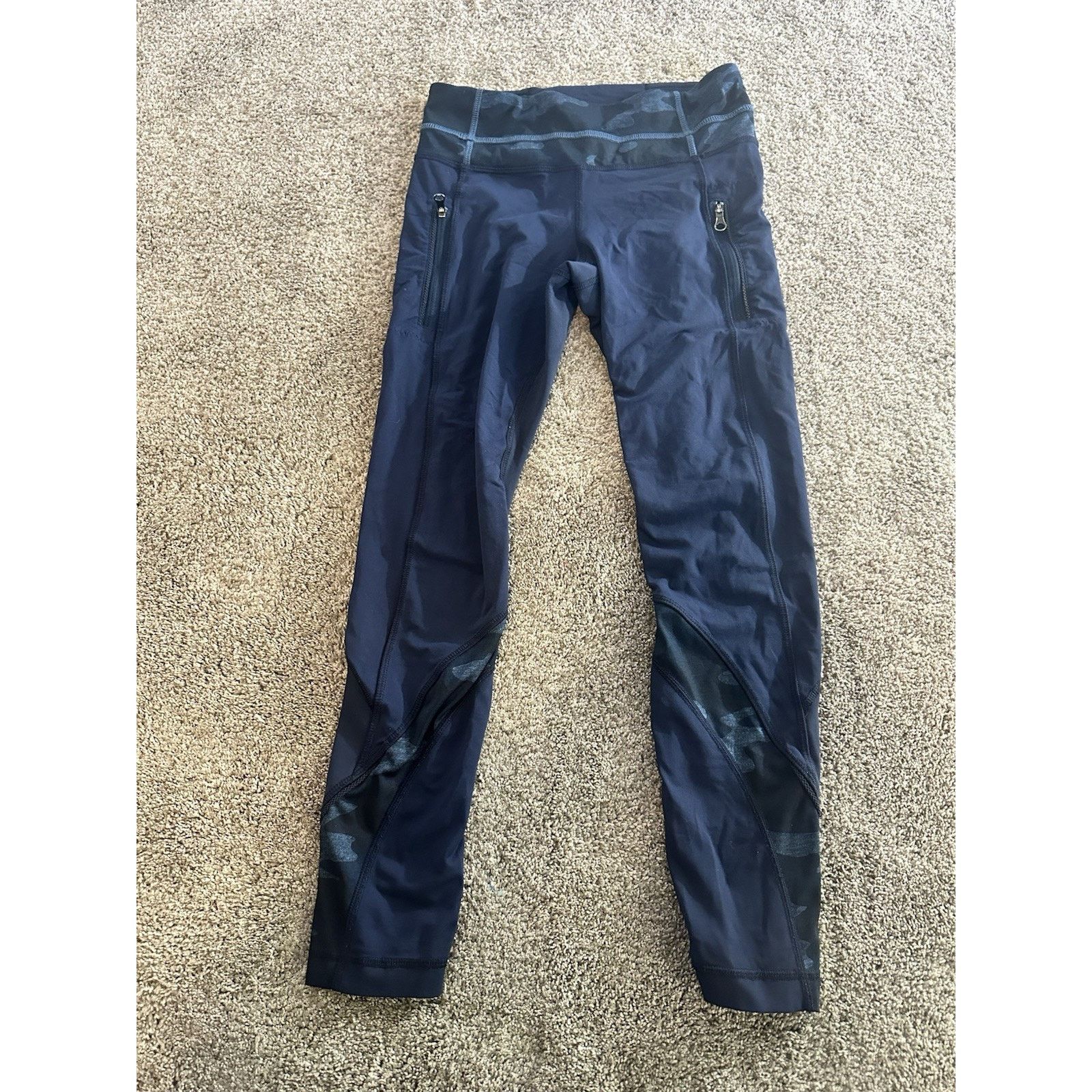 Lululemon Lululemon Pants Womens 4 Blue Camo Leggings Zip Pockets Size 27" / US 4 / IT 40 - 3 Thumbnail