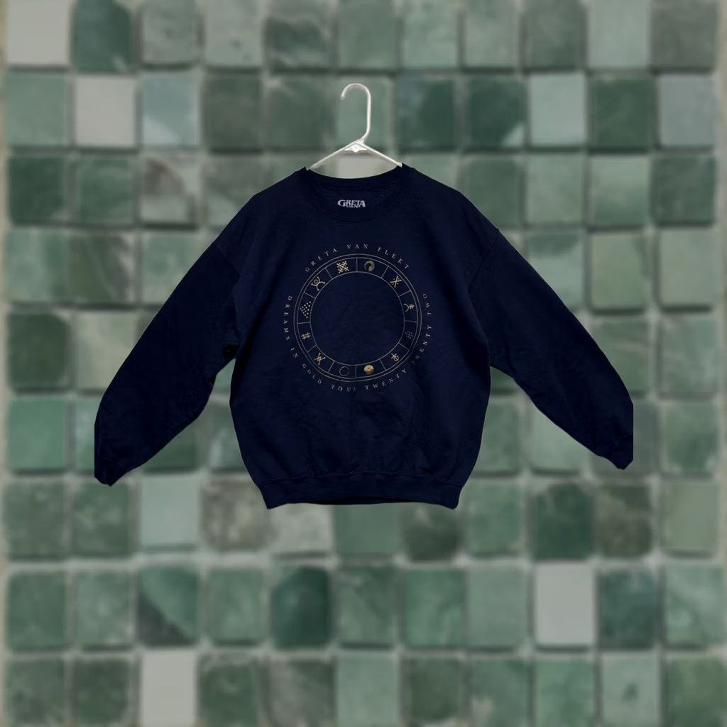 Vintage Greta Van Fleet Sweatshirt Crewneck L Dreams In Gold Blue Unisex Adults Long Sleeve Fleece Pullover 26” Length Size US L / EU 52-54 / 3 - 1 Thumbnail