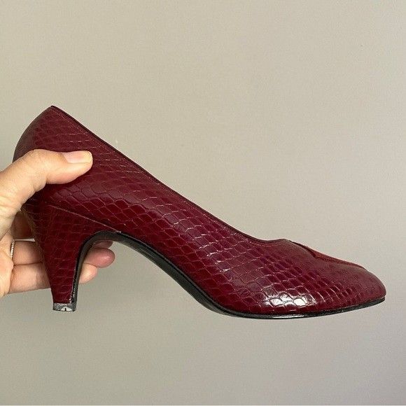 Vintage Vintage 80s Wine Red Almond Toe Leather Heels - 7.5 - 8 Size US 7.5 / IT 37.5 - 5 Thumbnail