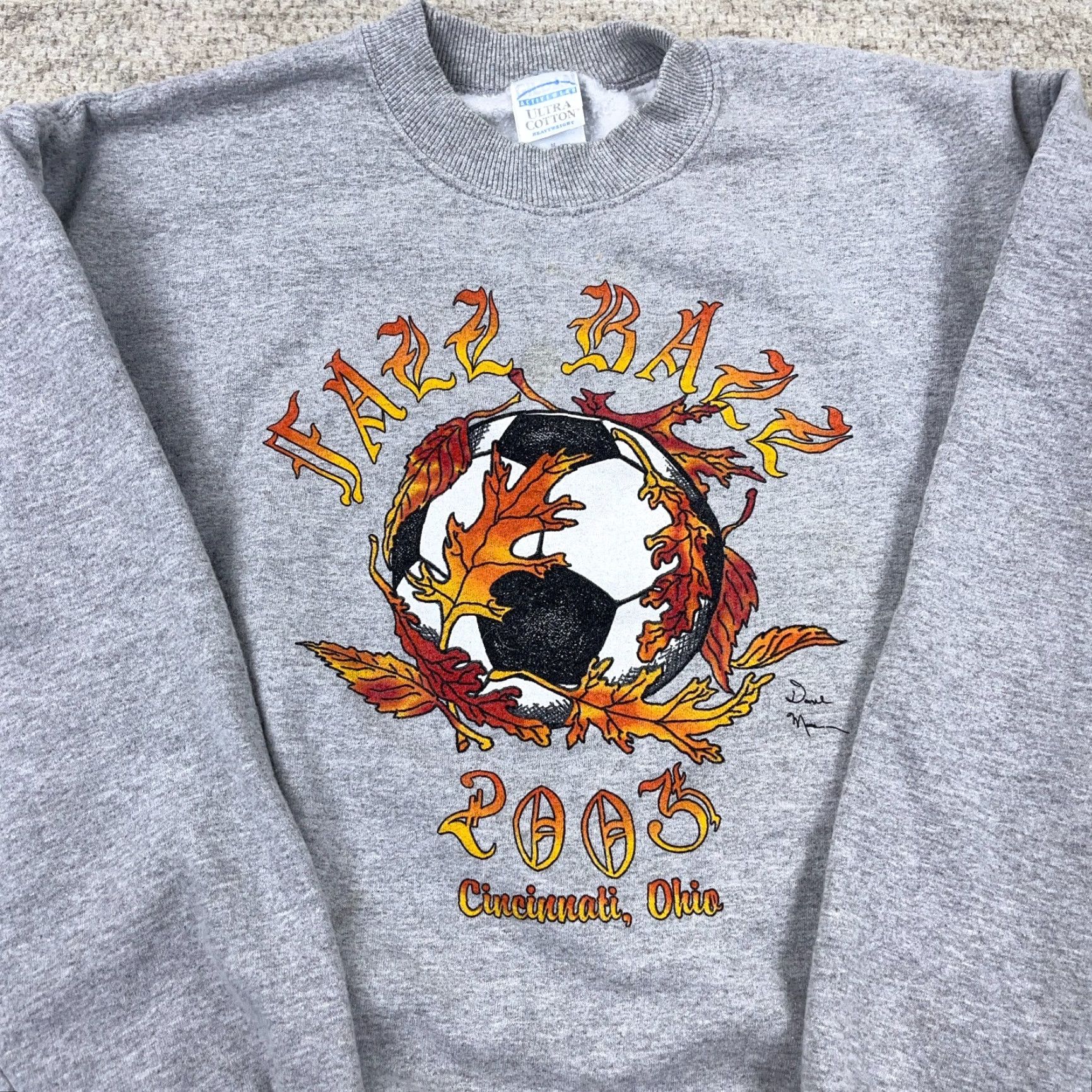 Gildan VINTAGE Cincinnati Ohio Fall Ball Soccer Sweatshirt Men M Gray Crewneck Gildan Logo Size US M / EU 48-50 / 2 - 3 Thumbnail