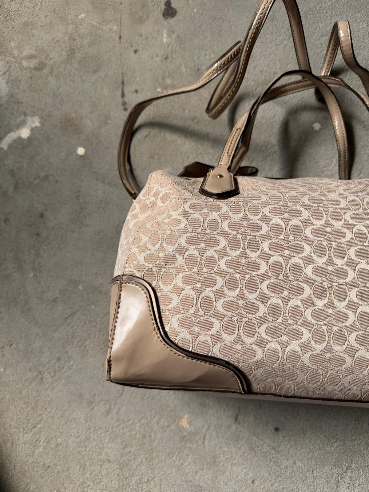 Coach Coach Signature Sparkly West Shoulder Bag Cream Size ONE SIZE - 9 Thumbnail