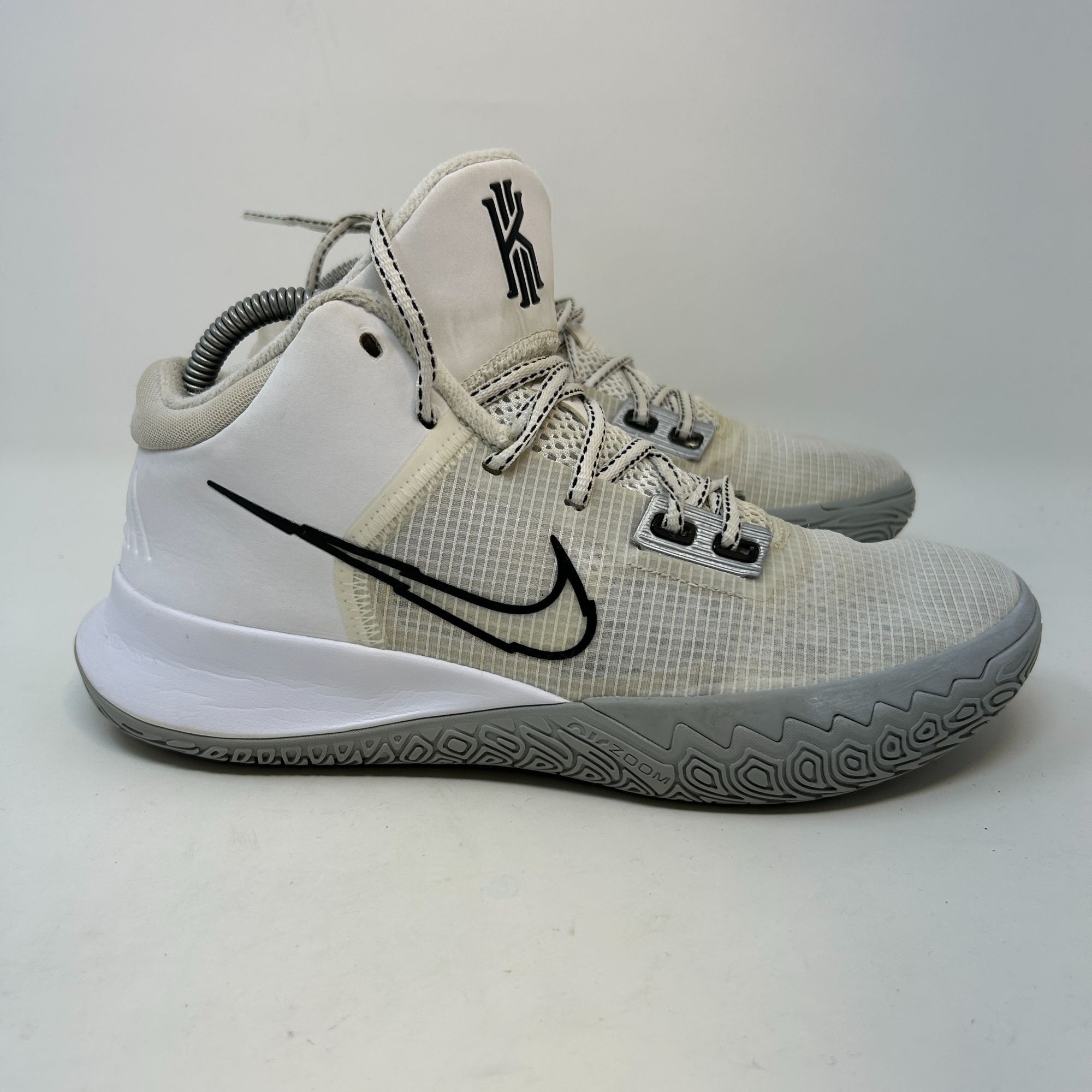 Nike Nike Kyrie Flytrap 4 'White Metallic Silver' Mens 7.5 Size US 7.5 / EU 40-41 - 3 Thumbnail