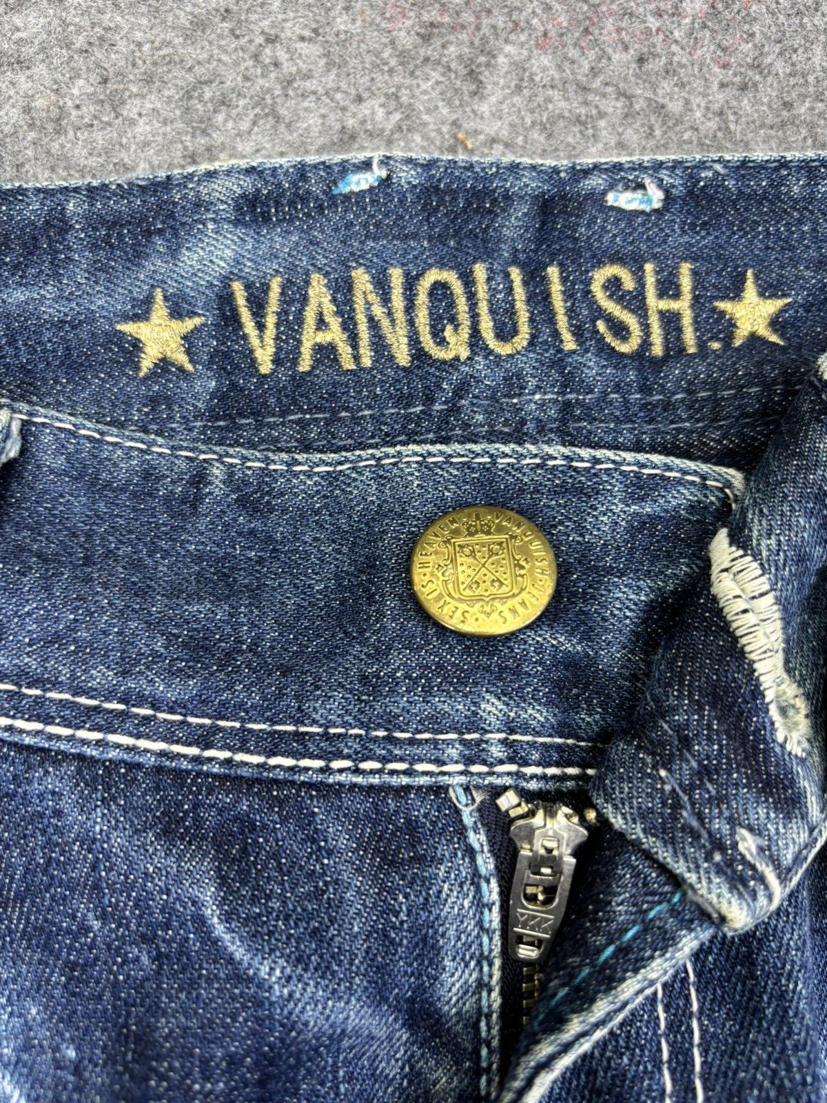 Vanquish 💥Flare💥Vanquish Crazy Fades Low Rise Spiky Flare Denim K1 Size US 32 / EU 48 - 8 Thumbnail