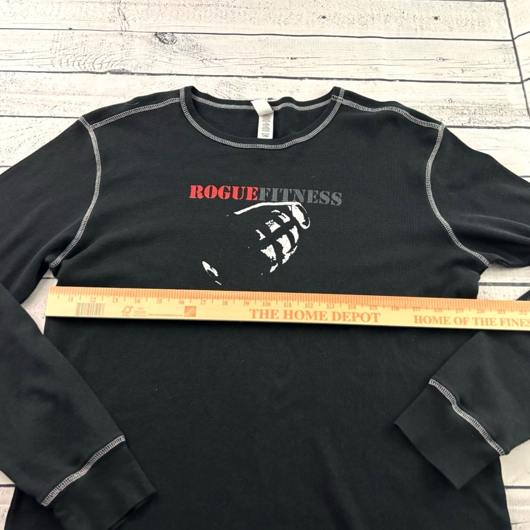 Vintage VTG Rogue Fitness Long Sleeve Thermal Shirt Men's L Black CrossFit Size US L / EU 52-54 / 3 - 4 Thumbnail