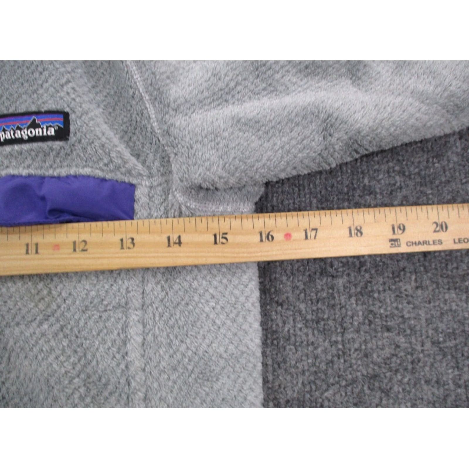 Patagonia Patagonia Jacket Womens S Gray Snap Outdoors Active Hiking Camping Pullover Size S / US 4 / IT 40 - 5 Thumbnail
