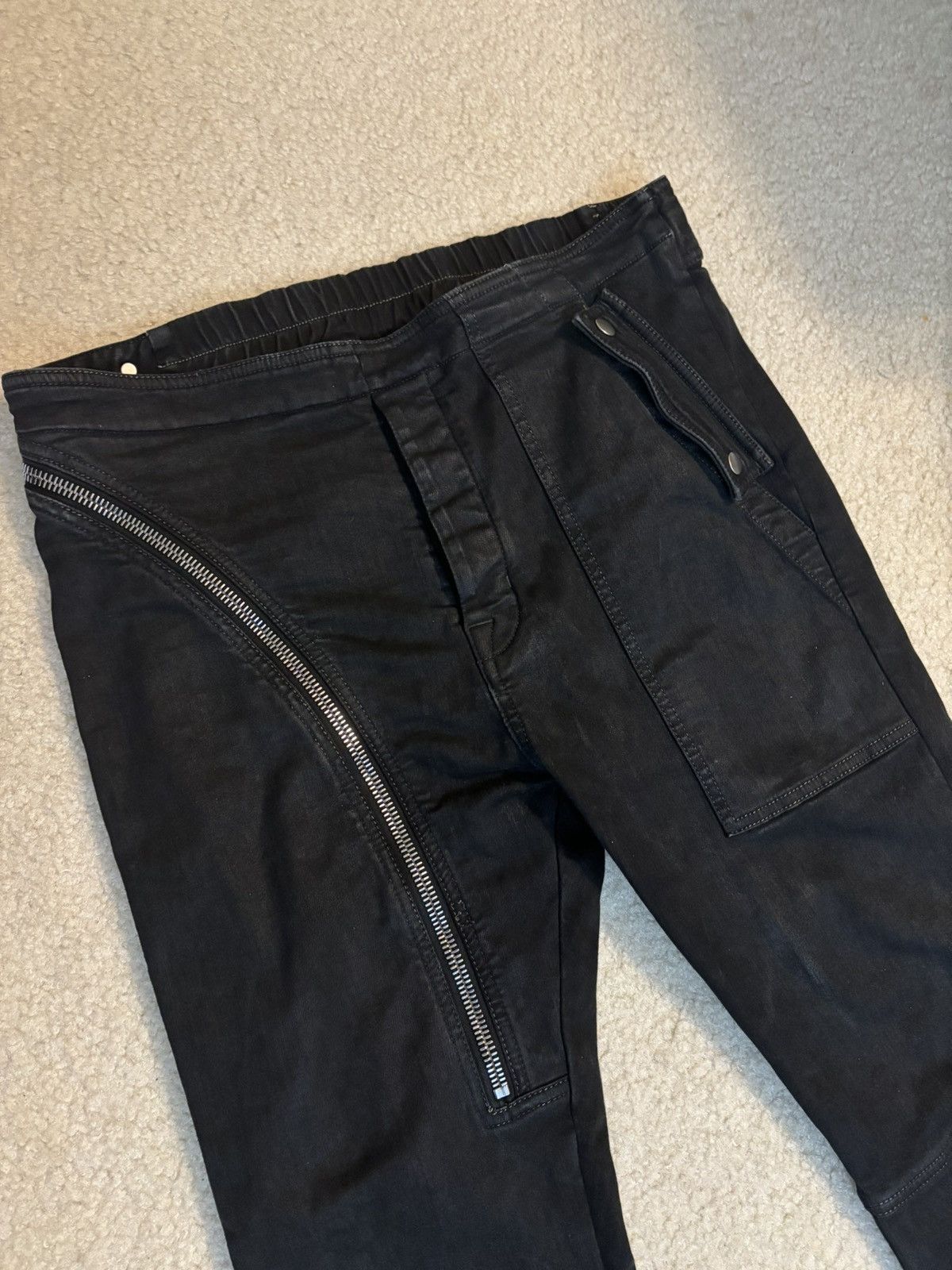 Rick Owens Drkshdw Rick Owens DRKSHDW Aircut Denim Joggers Black Size US 33 - 2 Thumbnail