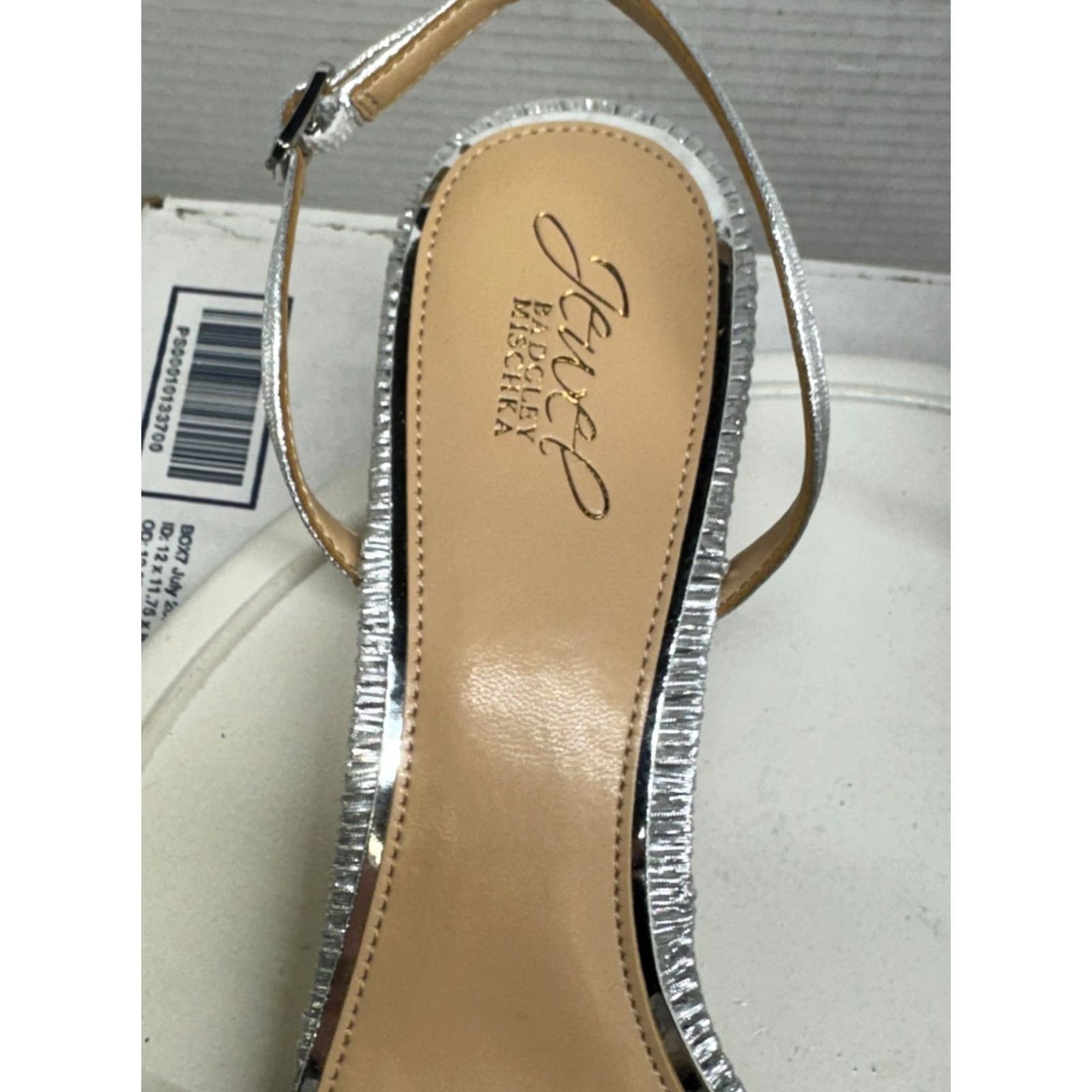 Badgley Mischka Badgley Mischka Jewel Sharon Slingback Sandal Kitten Silver Strap Women 11 NEW Size US 11 / IT 41 - 4 Thumbnail