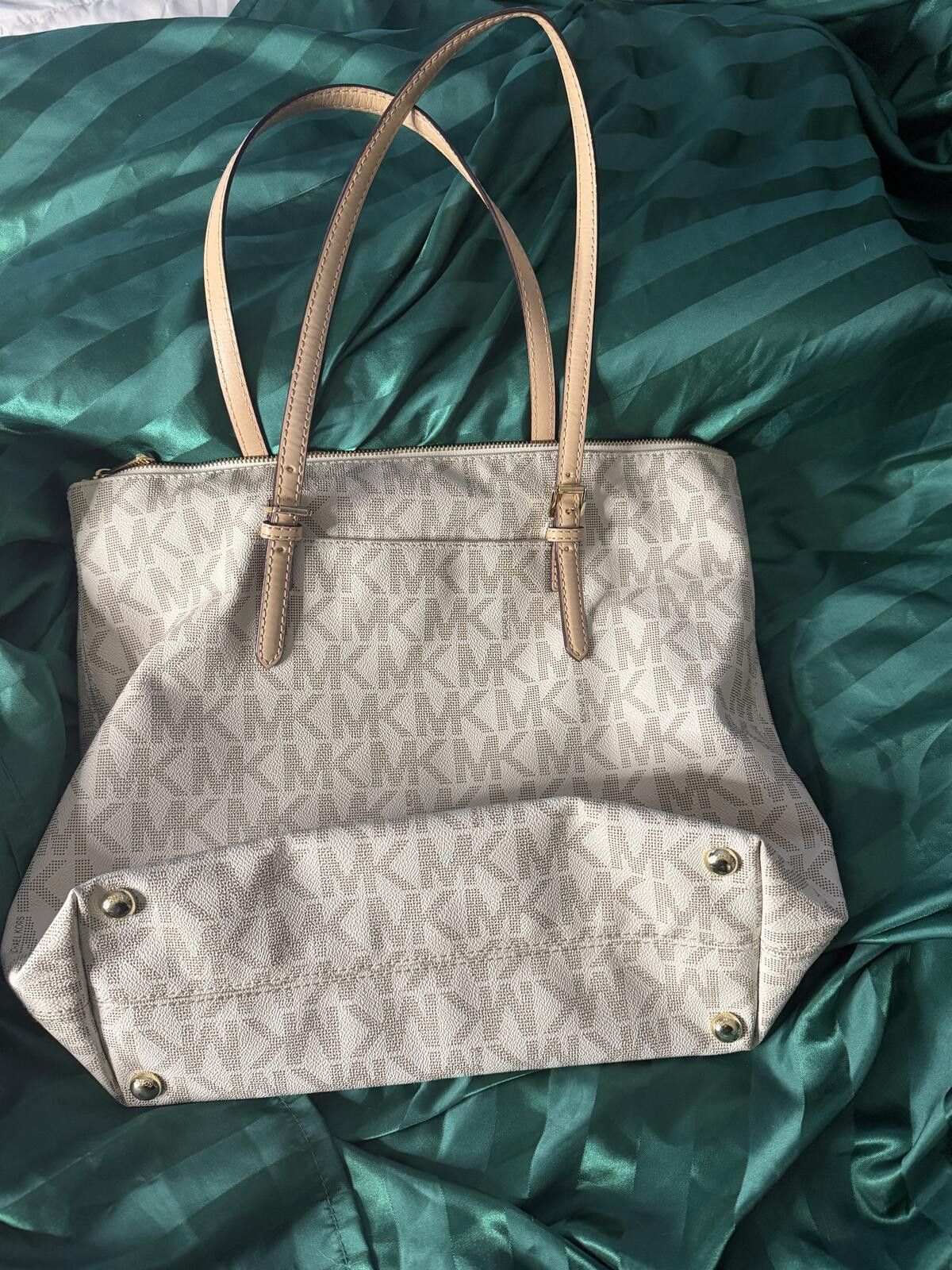 Michael Kors Michael Kors Signature Monogram Tote Bag - Beige Size ONE SIZE - 3 Thumbnail