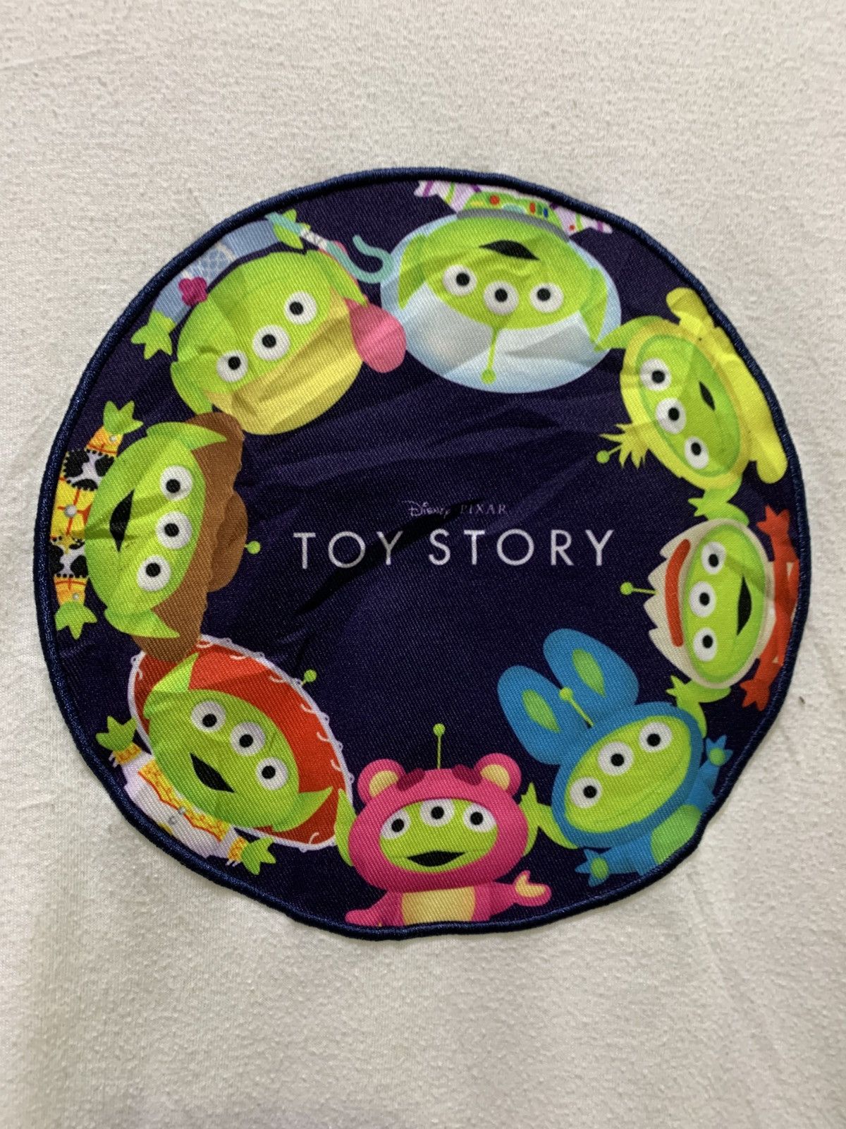 Disney Toy Story 4 Disney Pixar Alien Crew Tshirt Size US L / EU 52-54 / 3 - 3 Thumbnail