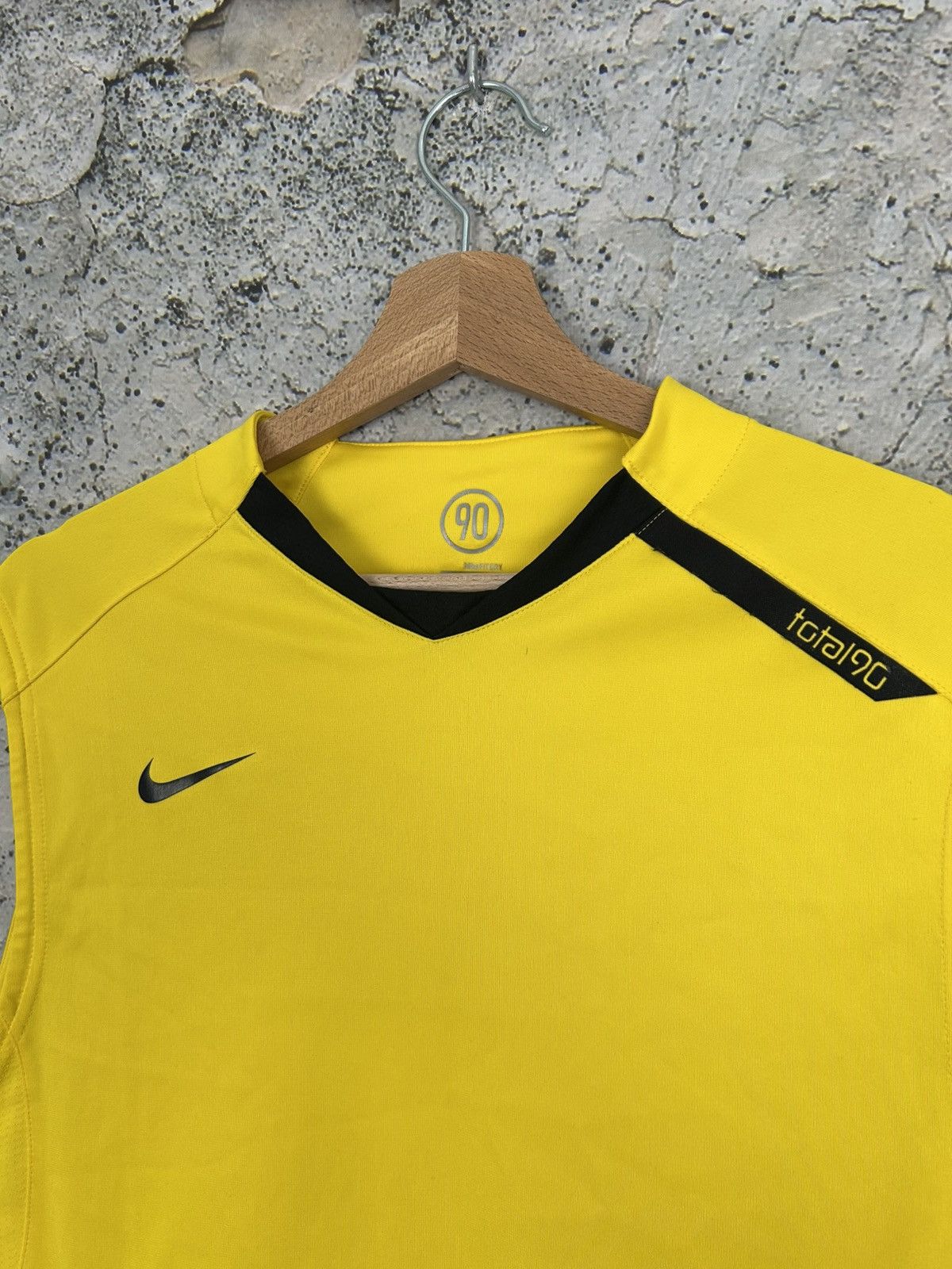 Nike Vintage Nike Tank Top Football Jersey Sportswear Soccer 90s Size US M / EU 48-50 / 2 - 3 Thumbnail